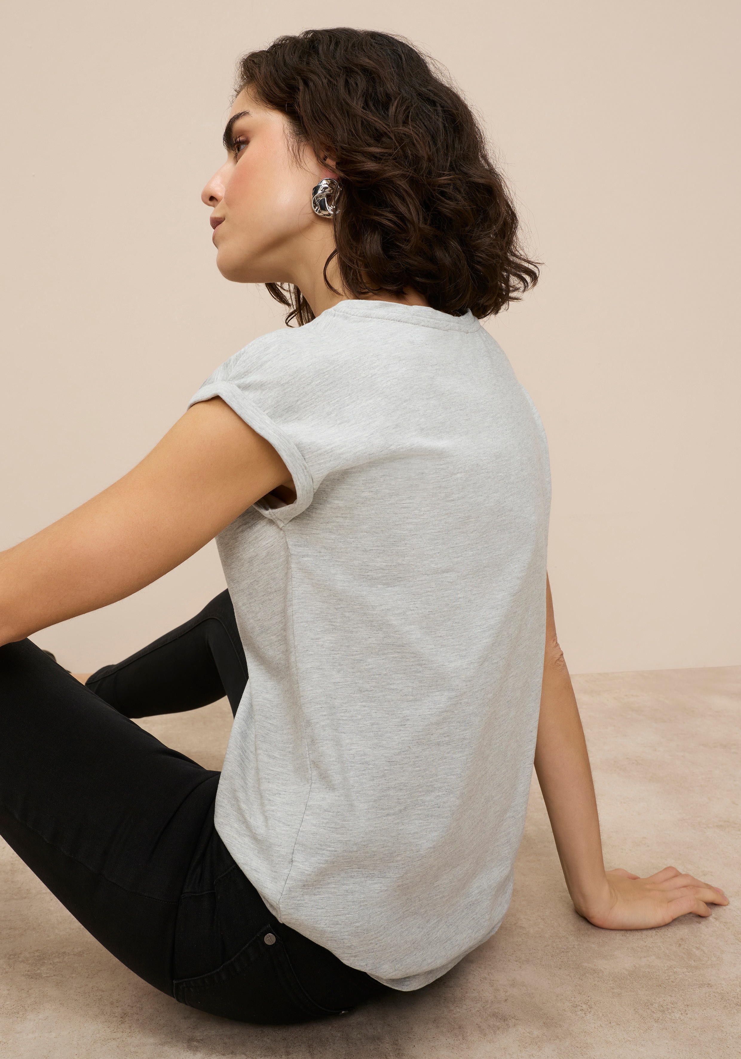 Thumbnail - Tamaris T-Shirt Regular Fit, mit überlappenden Schultern, Kurzarm mit Aufschlag