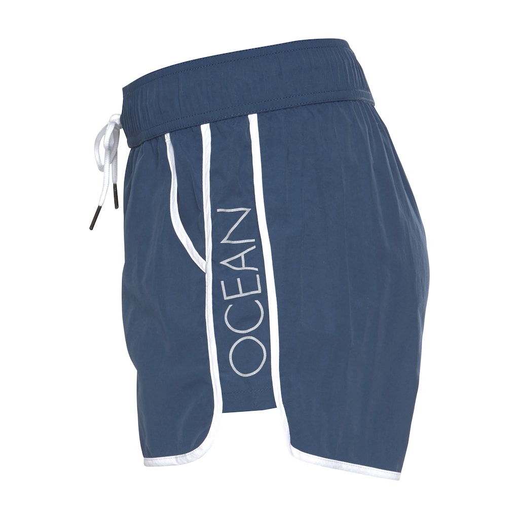 Ocean Sportswear Boardshorts »zum Baden & Surfen«, mit reflektierendem Druck