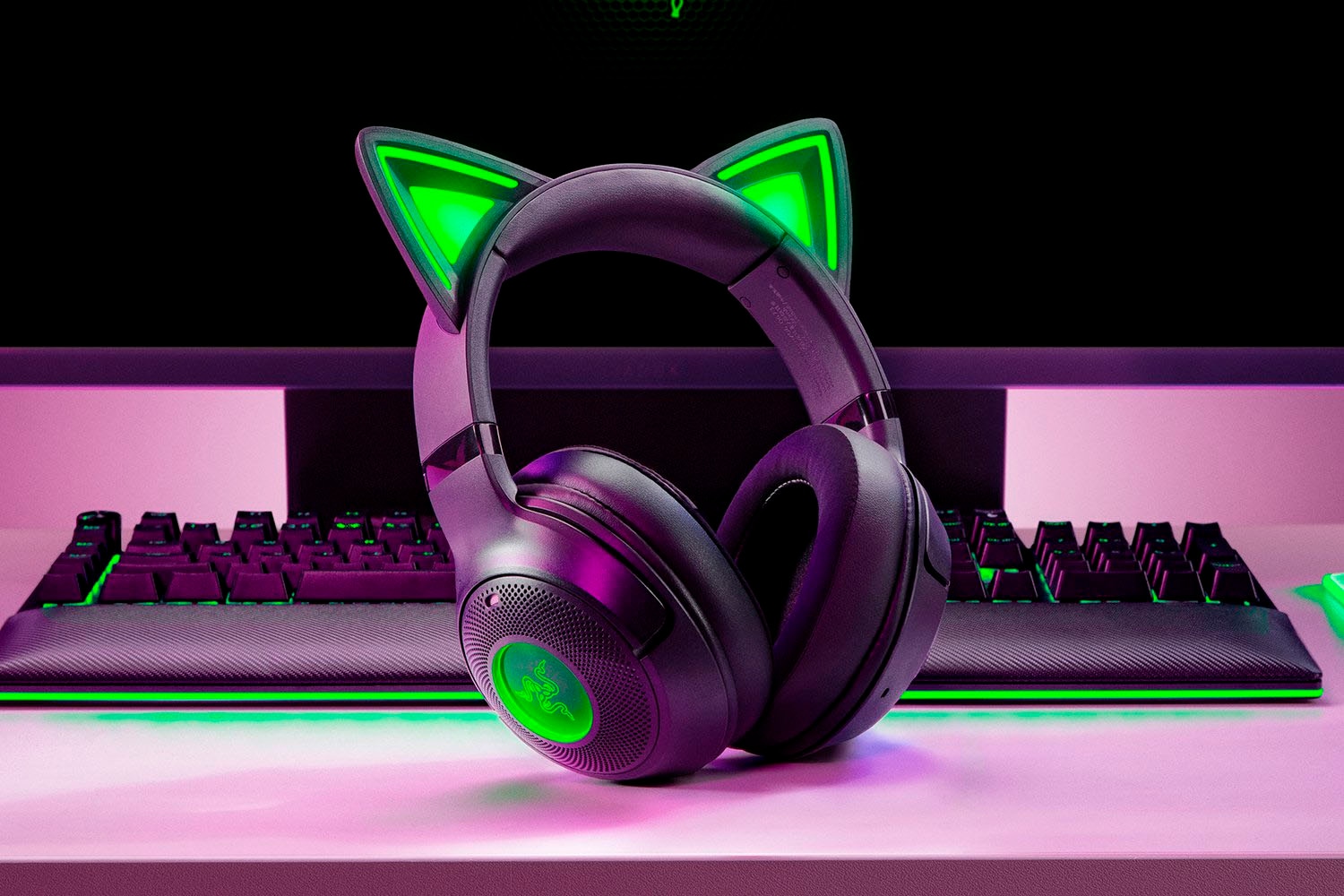 RAZER Gaming-Headset »Kraken Kitty V2 BT«, Geräuschisolierung-Stummschaltung