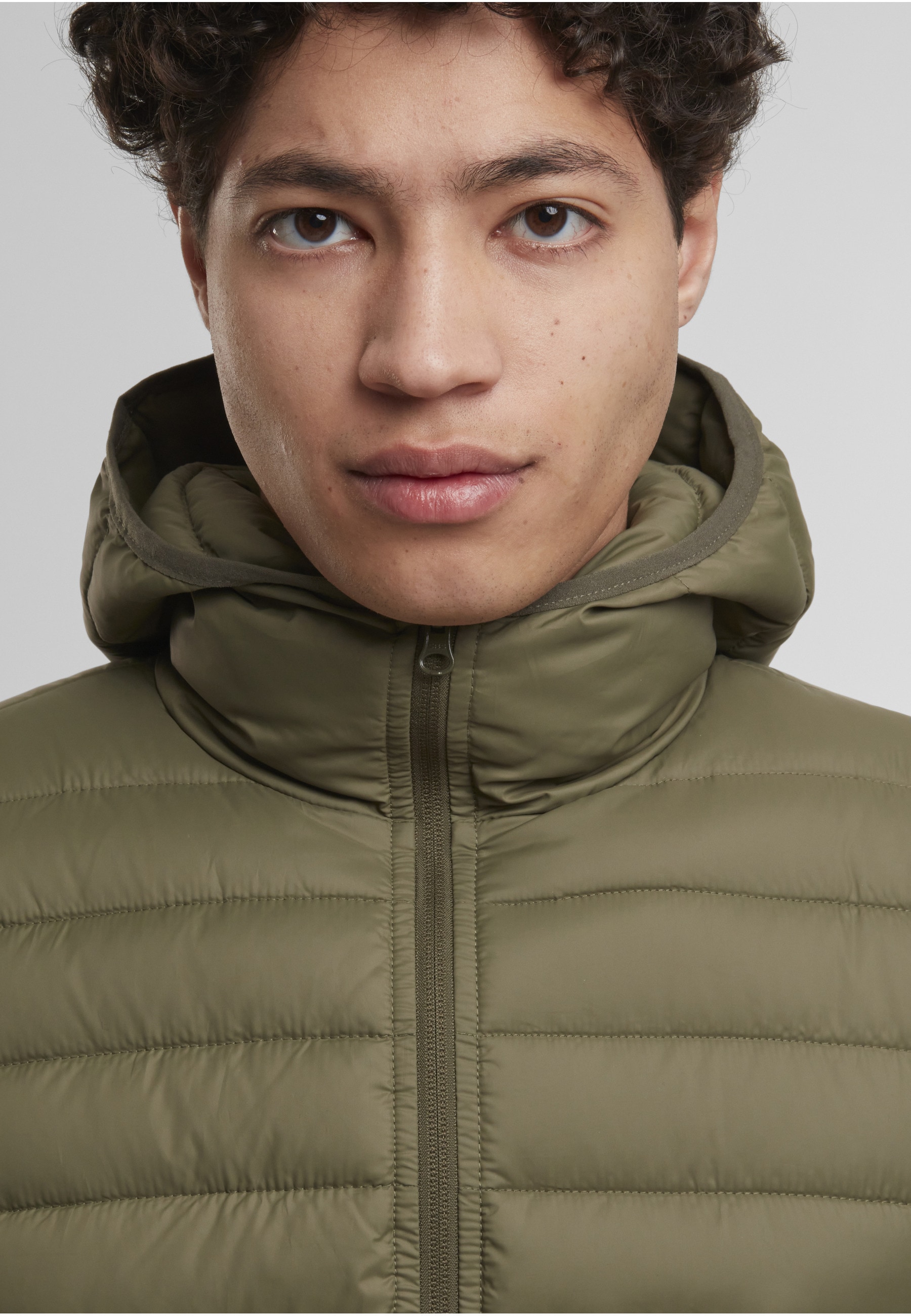 URBAN CLASSICS Steppweste »Urban Classics Basic Light Weigh Vest With Hood« 1