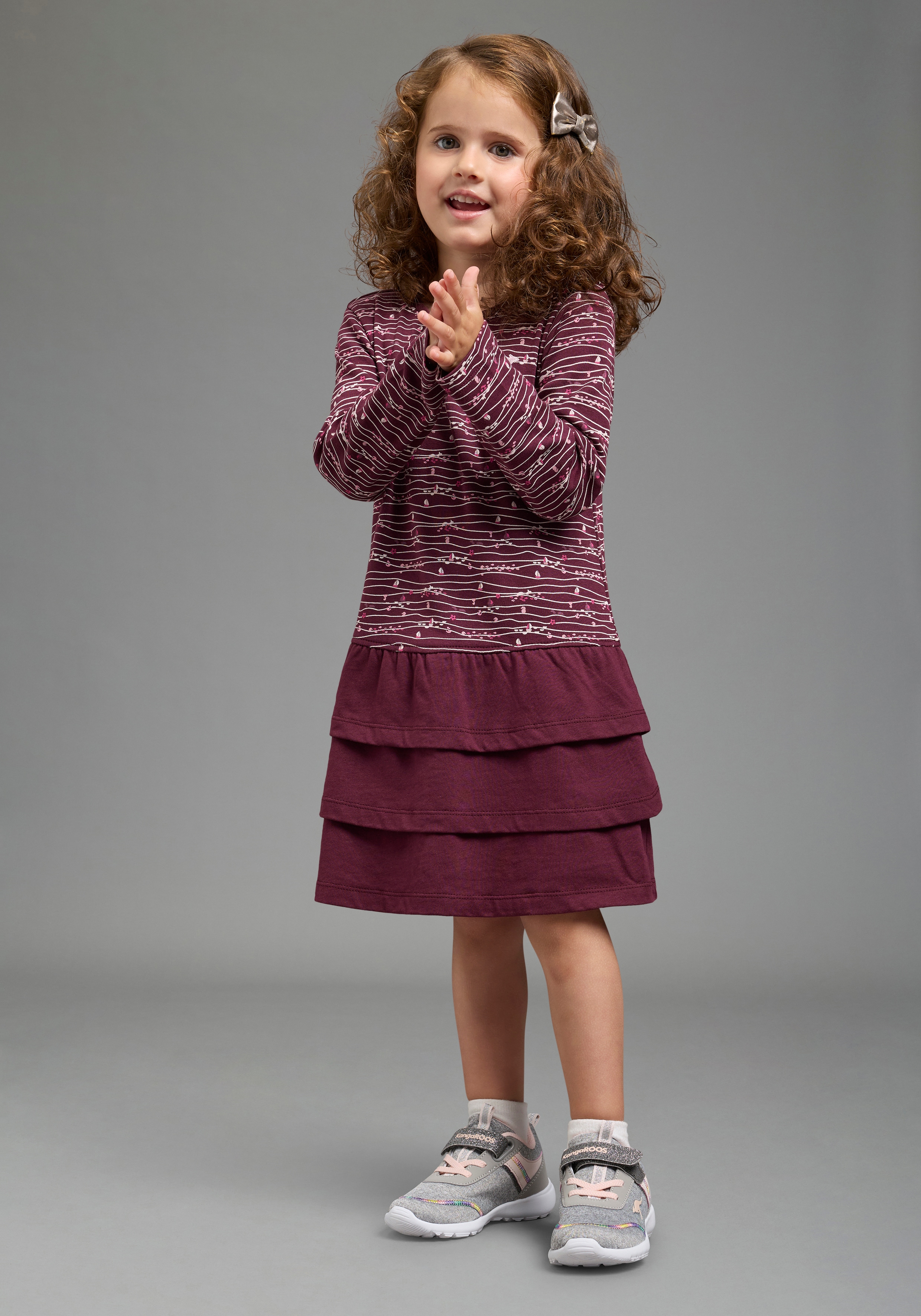 KangaROOS Jerseykleid "Kleid mit Allover-Muster und Volants für kleine Mädchen" Shirtkleid mit Allover-Muster, kniefrei, mit Volants