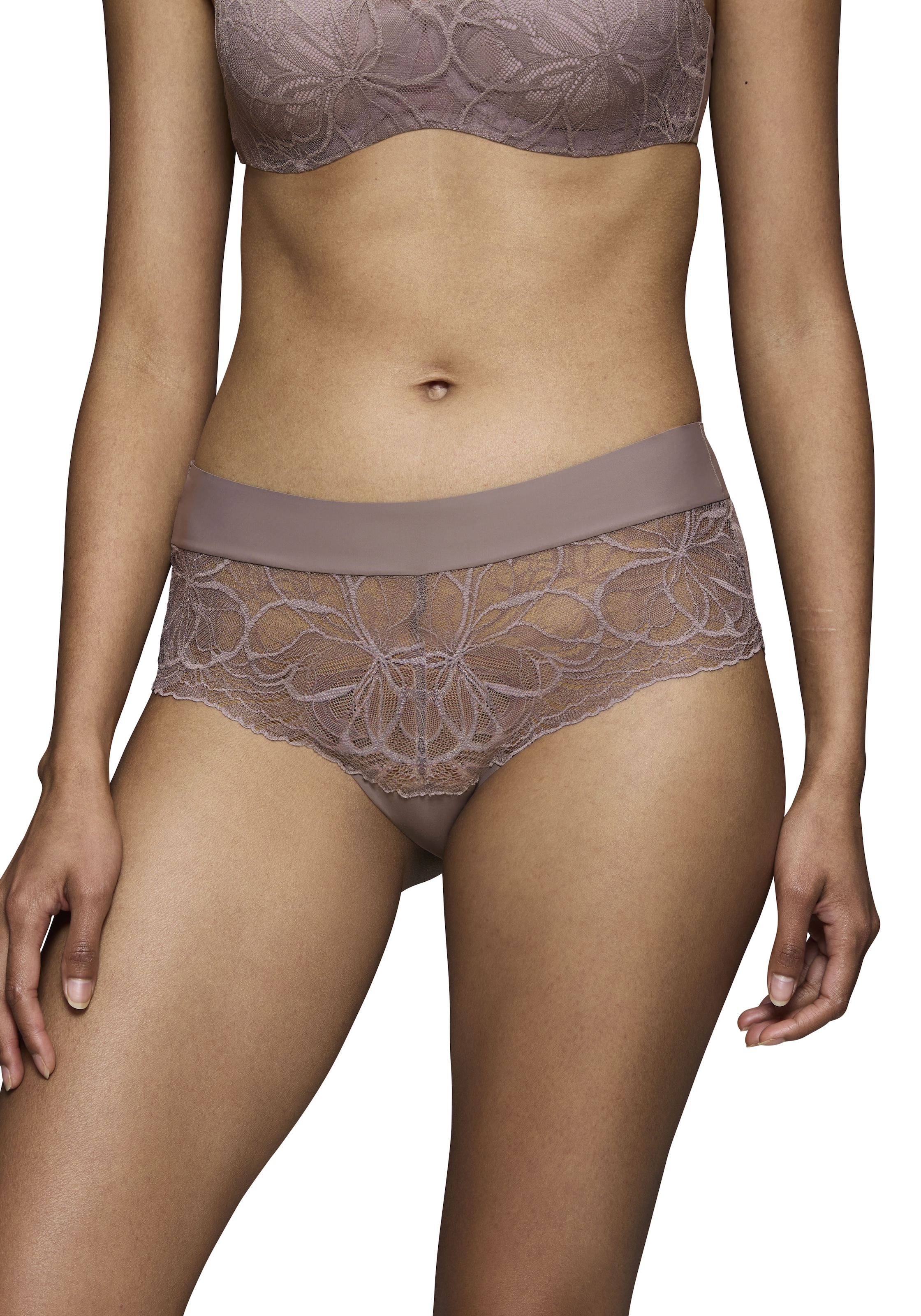 Triumph Slip "Body Make-Up Illusion Lace Shorty", Stretch-Spitze