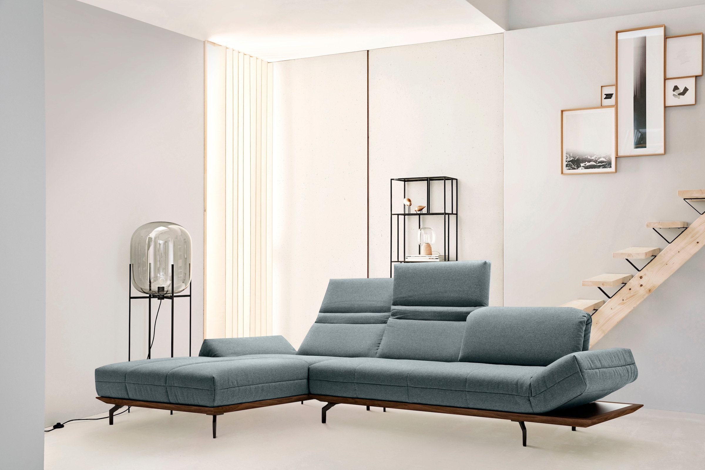 Creation BY ROLF BENZ Ecksofa "CR.420, Designecksofa, bequem, verstellbare Rückenlehne, L-Form" in 2 Qualitäten, Holzrahmen in Eiche Natur oder Nußbaum, Breite 313 cm