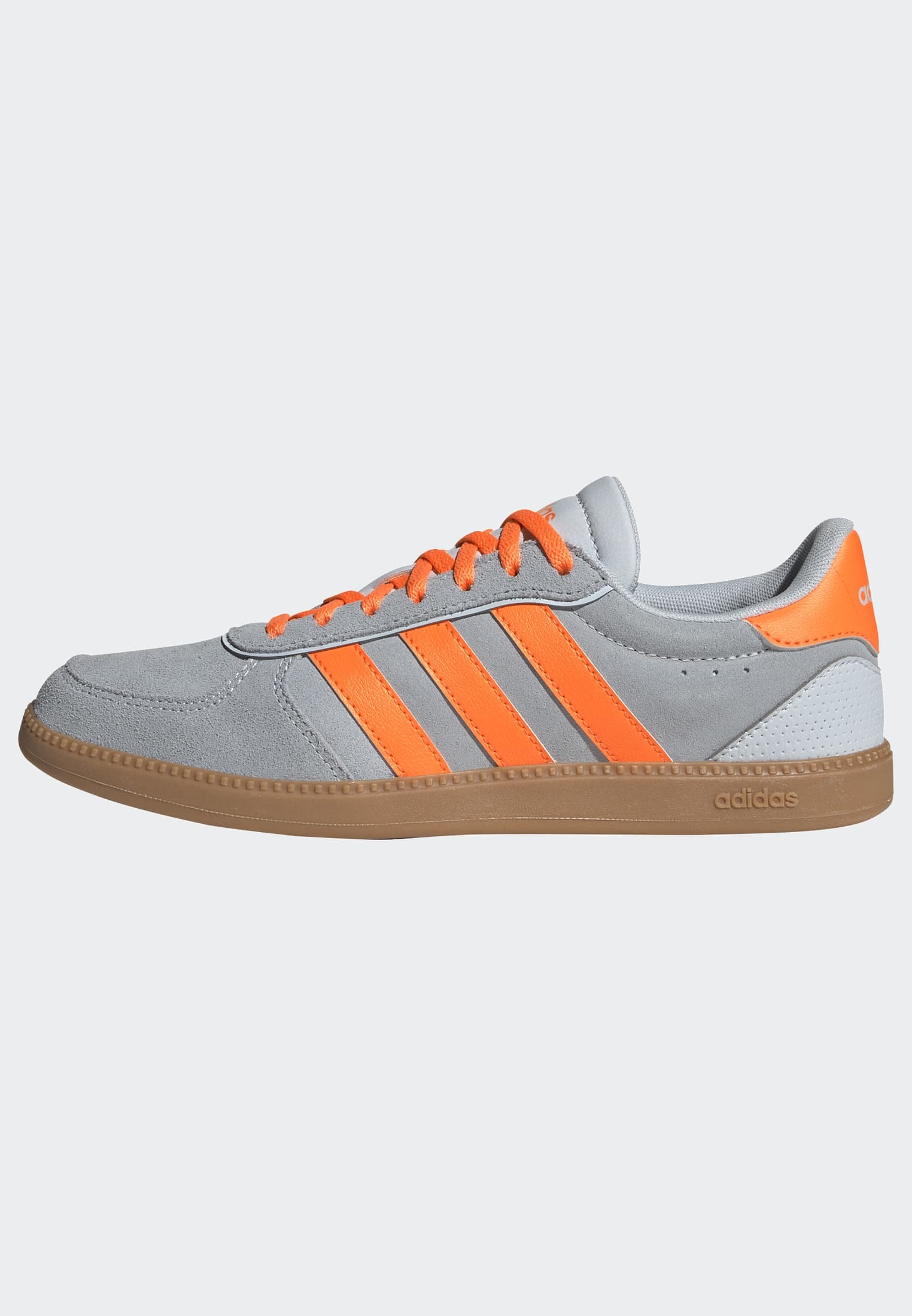 adidas Sportswear Sneaker »BREAKNET SLEEK«  inspiriert vom Design des adidas handball spezial