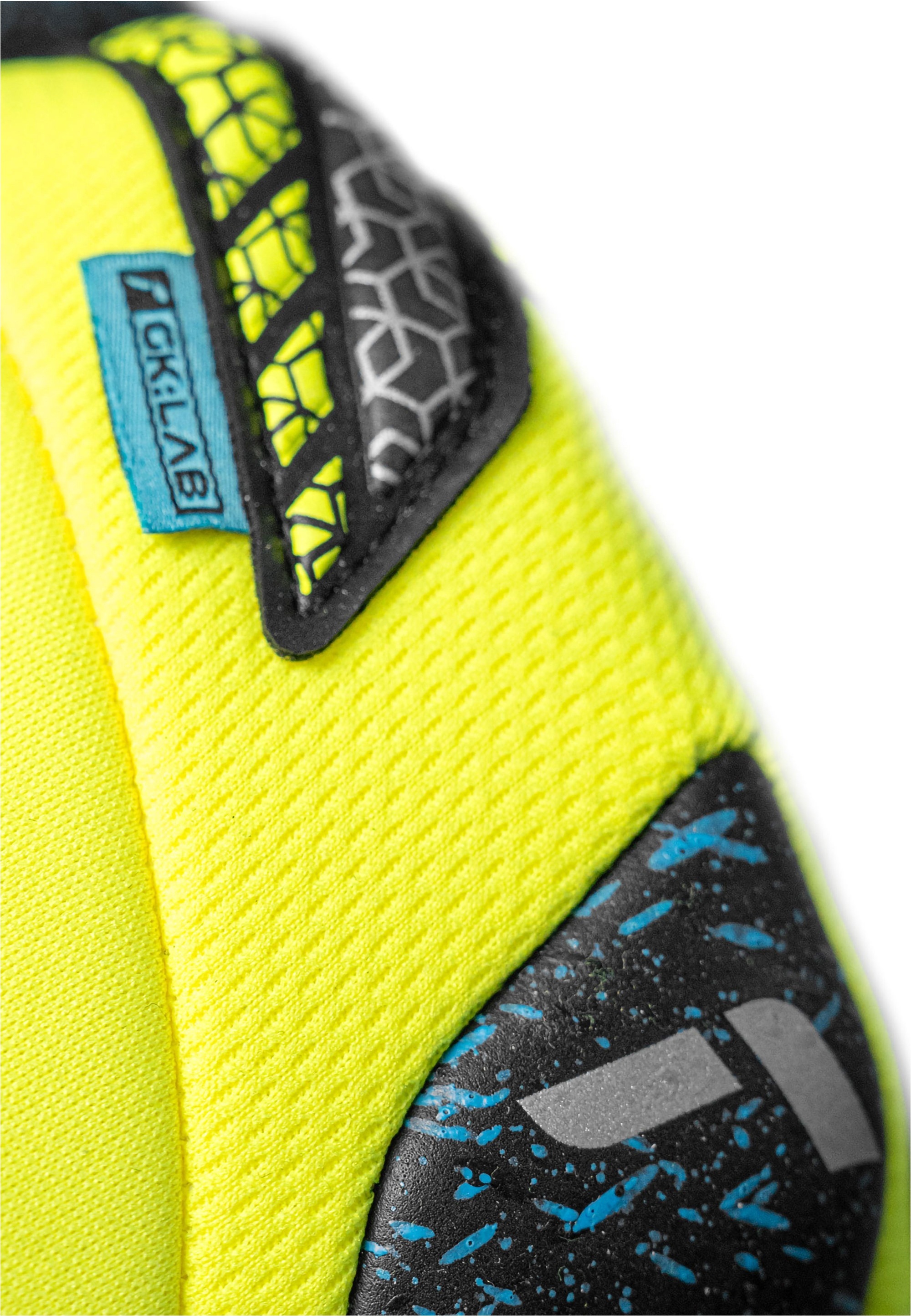 Reusch Torwarthandschuhe »Attrakt Fusion Guardian«, mit hervorragendem Grip
