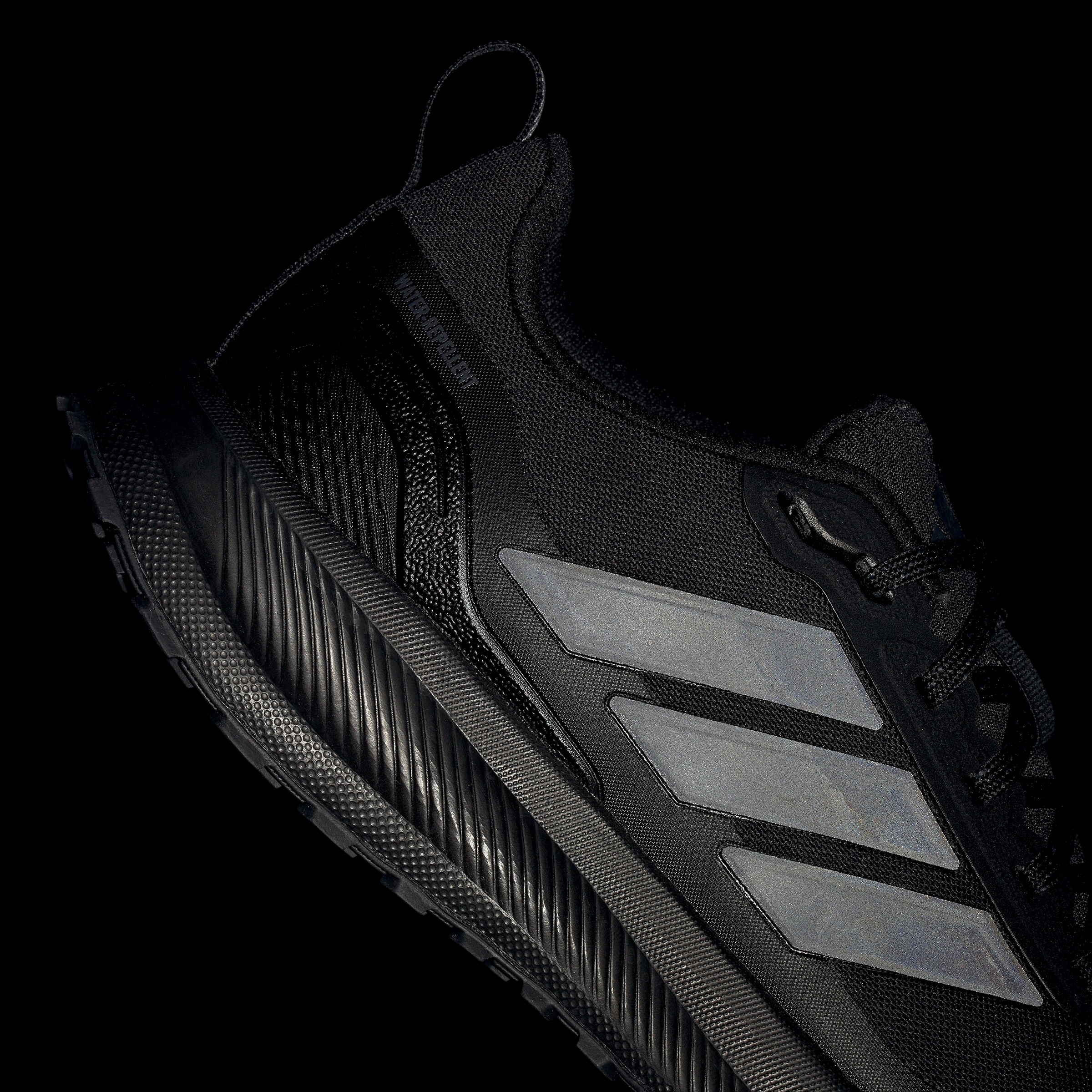 adidas Performance Laufschuh »RUNFALCON 5 TR«  mit reflektierenden Elementen und profilierter Sohle