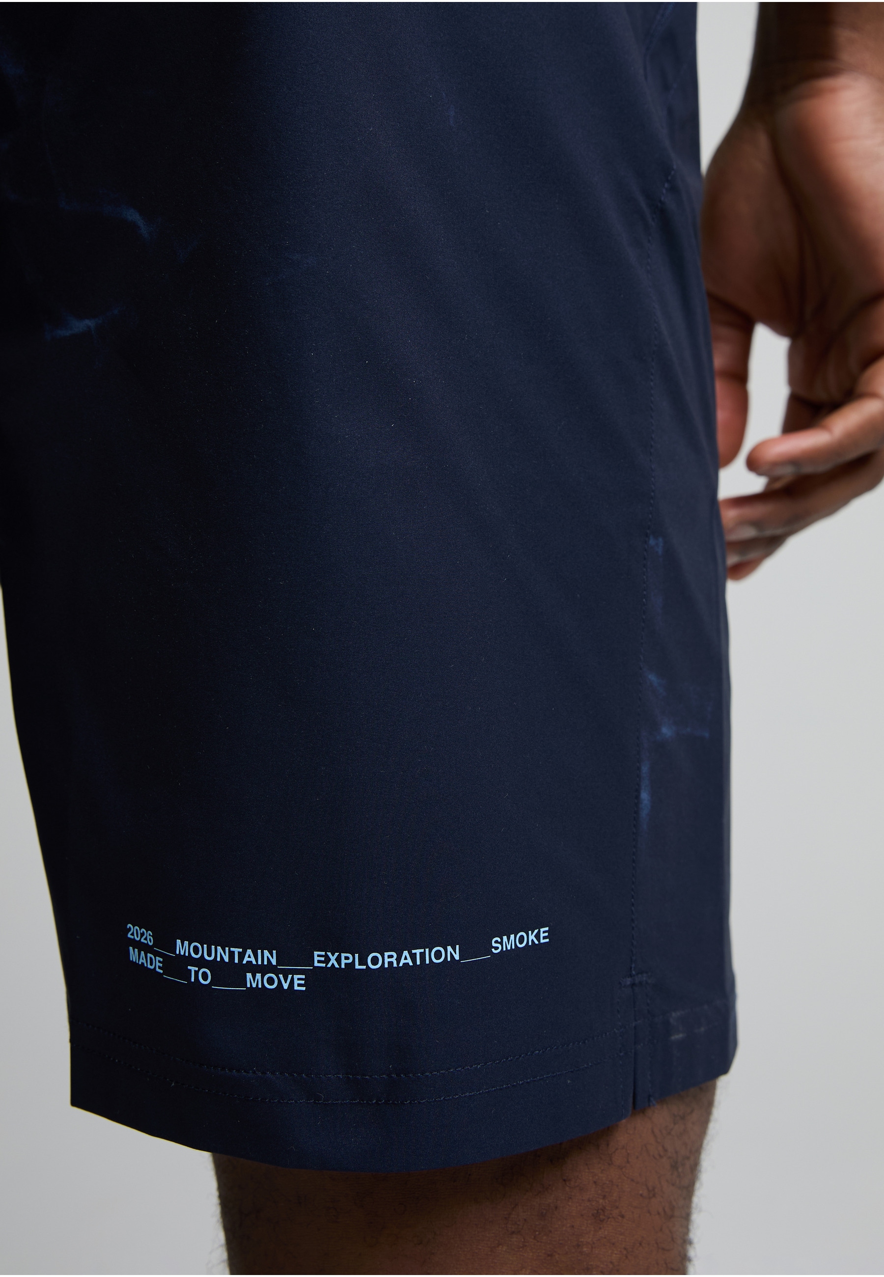 Monterrain Trainingsshorts »Monterrain TRANSCEND WOVEN RUNNING SHORT«