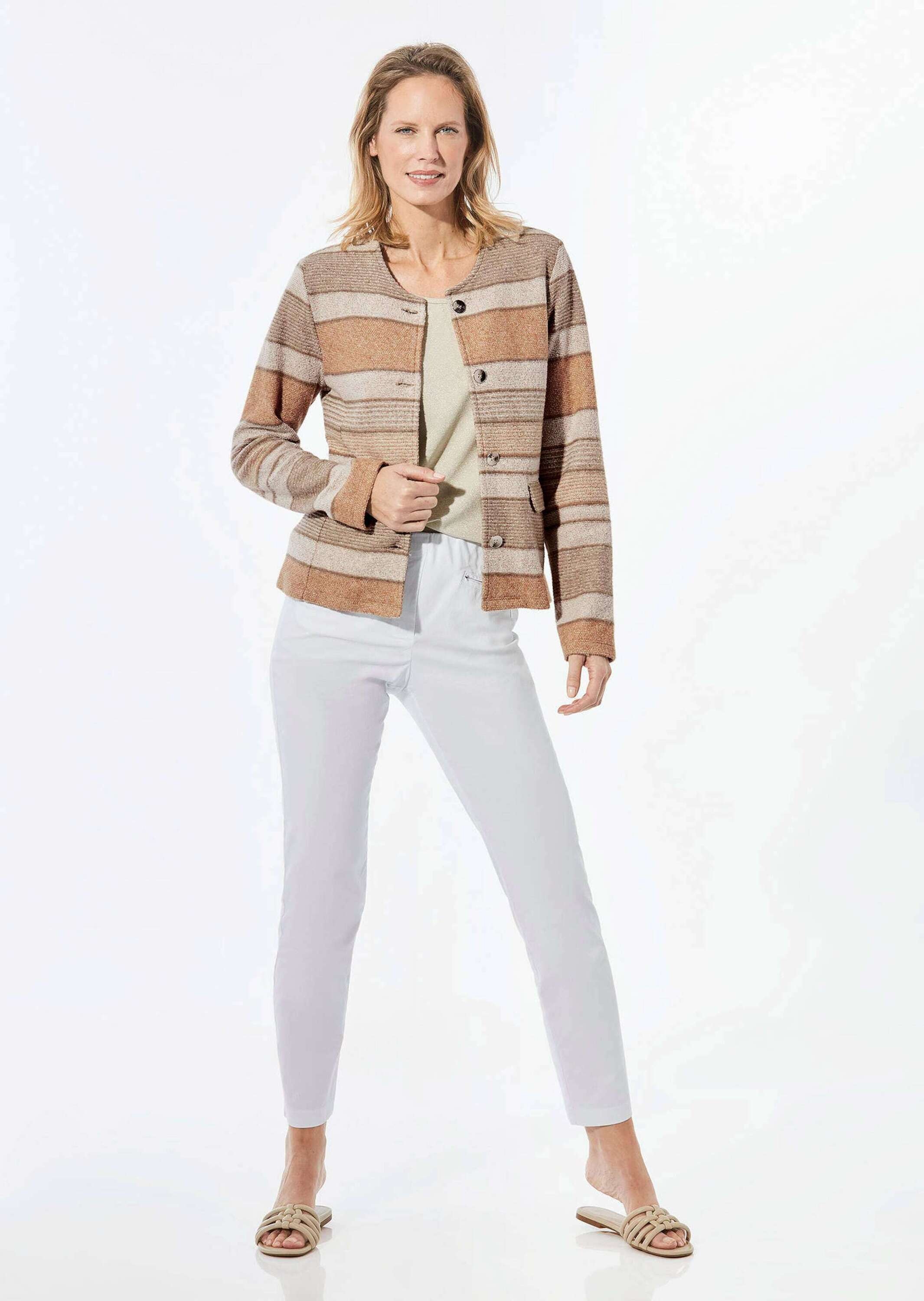 Goldner Women's Short Jacket Beige Patterned Size 42 3