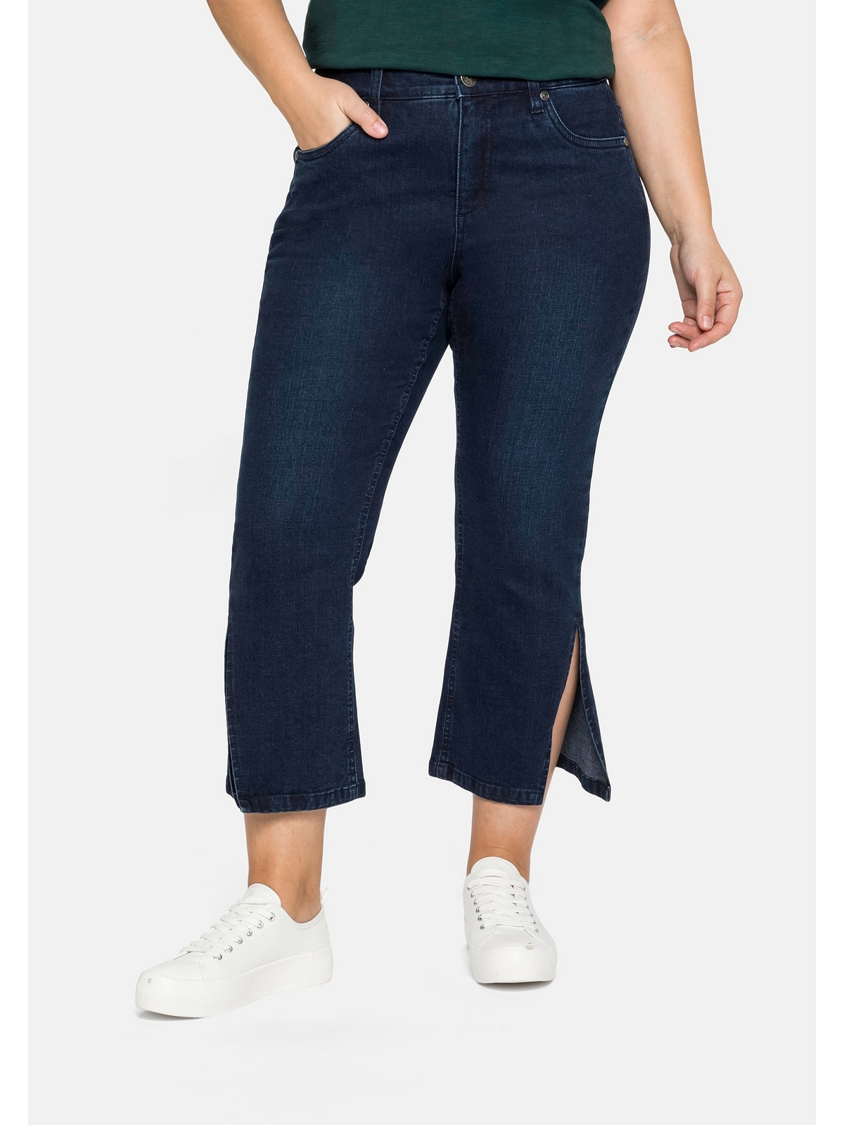 Bootcut-Jeans »Große Größen«, in 7/8-Länge mit hoch geschlitztem Saum