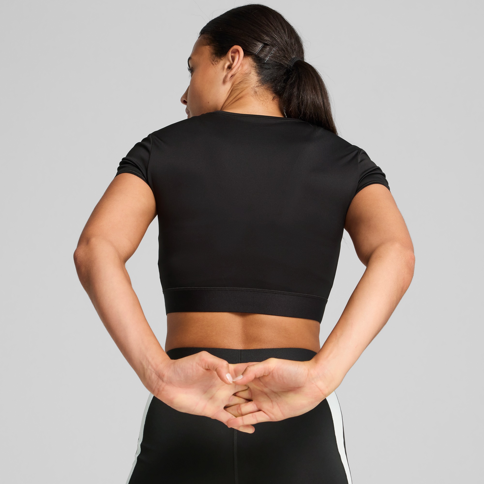 PUMA Trainingsshirt "W STRONG TEE - SHORT" Regular Fit, Rundhalsausschnitt, günstig online kaufen