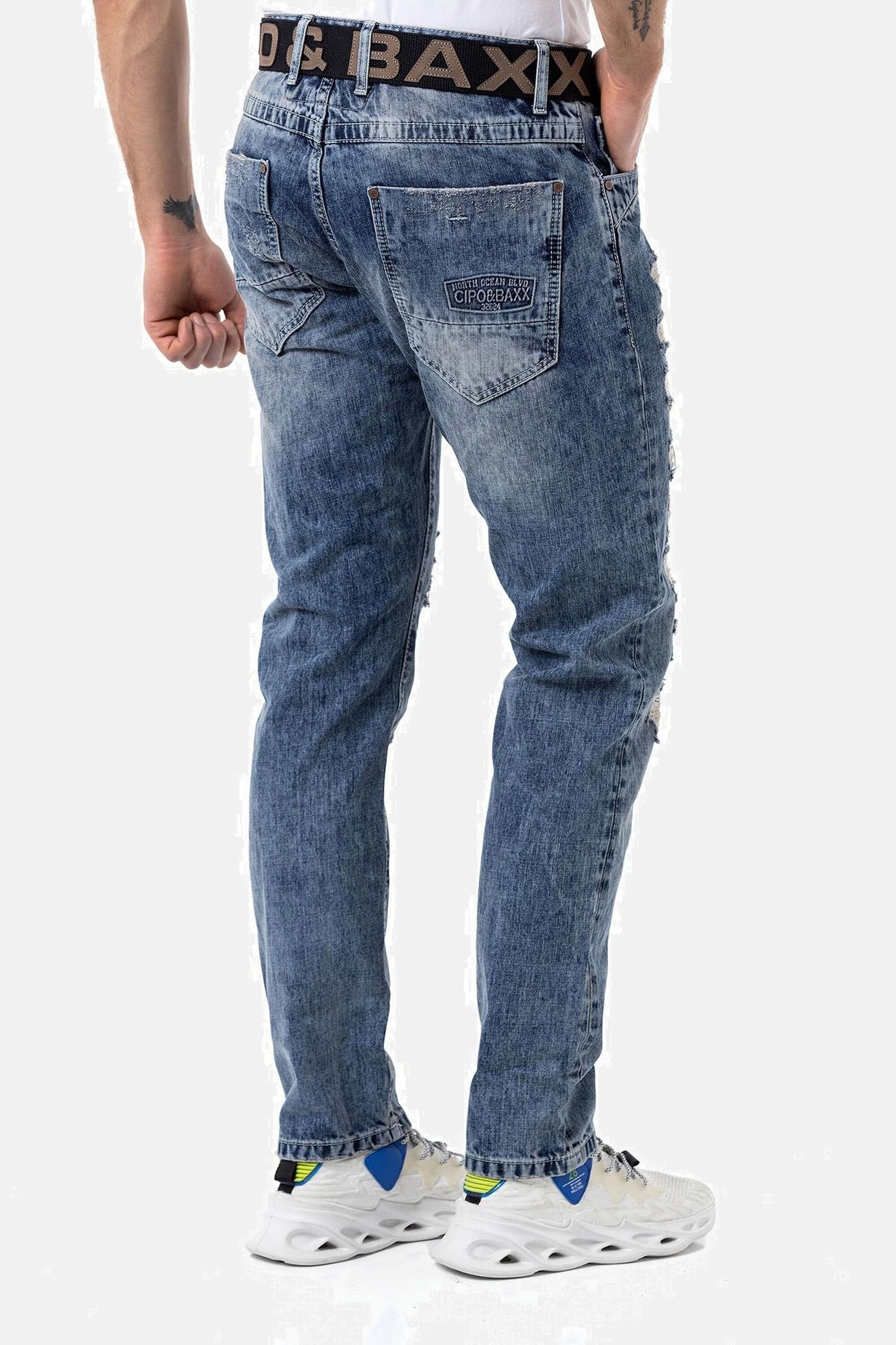 Cipo & Baxx 5-Pocket-Jeans »Jeans«, in Loose-Fit, CD-131