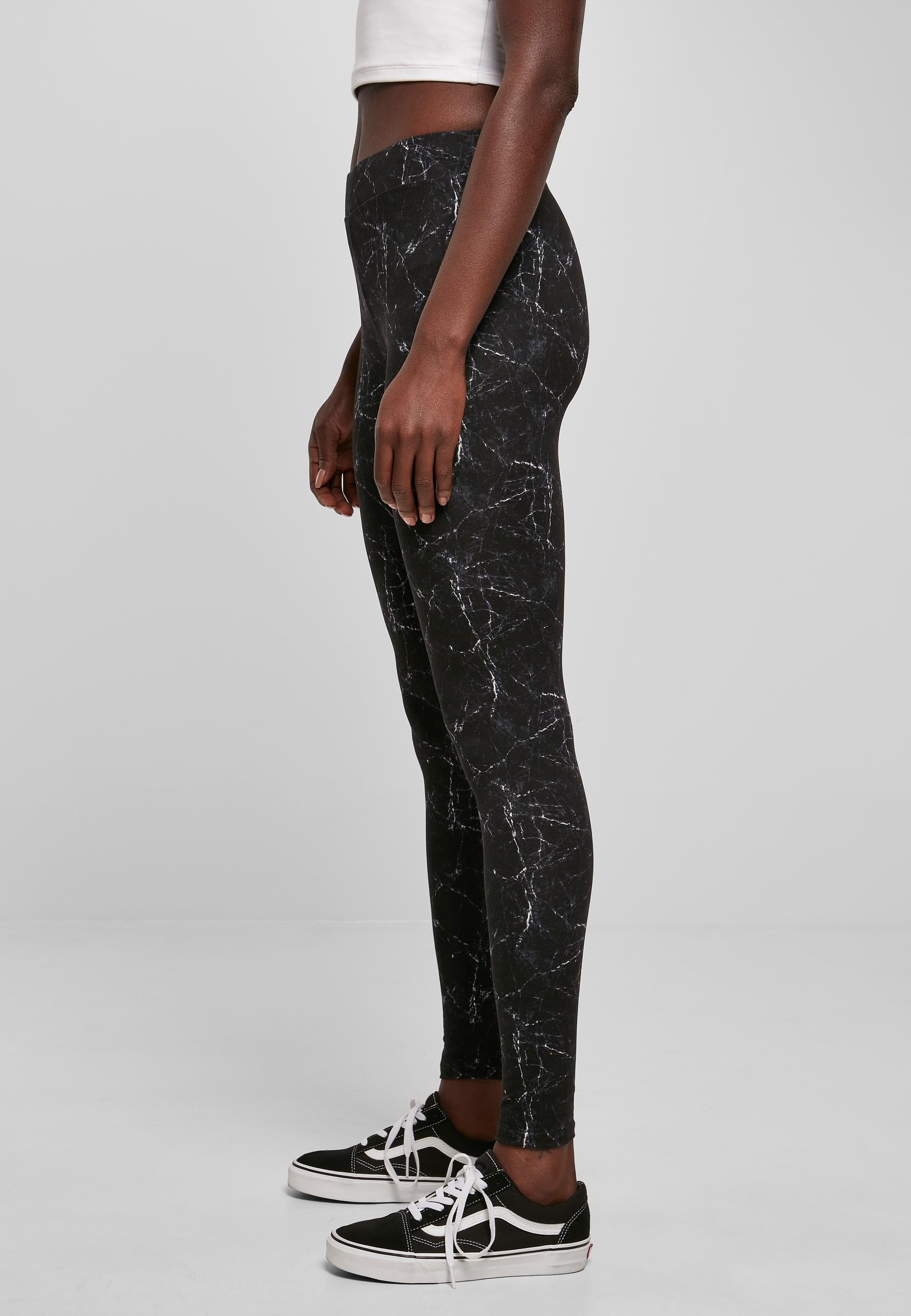 URBAN CLASSICS Leggings »Urban Classics Damen Ladies Soft AOP Leggings«, (1 tlg.)