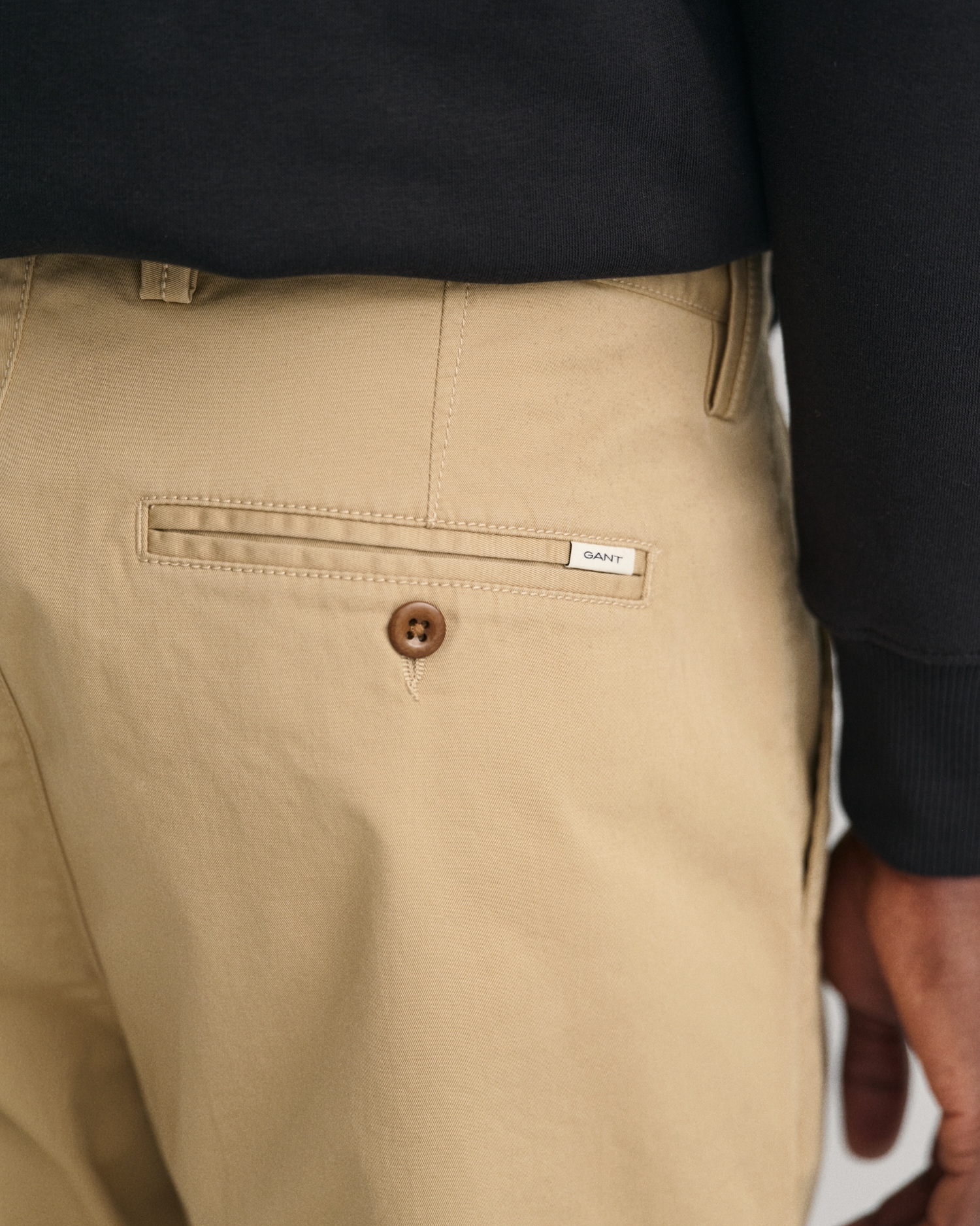 Gant Chinohose »REGULAR TWILL CHINOS«, mit gefütterten Seitentaschen