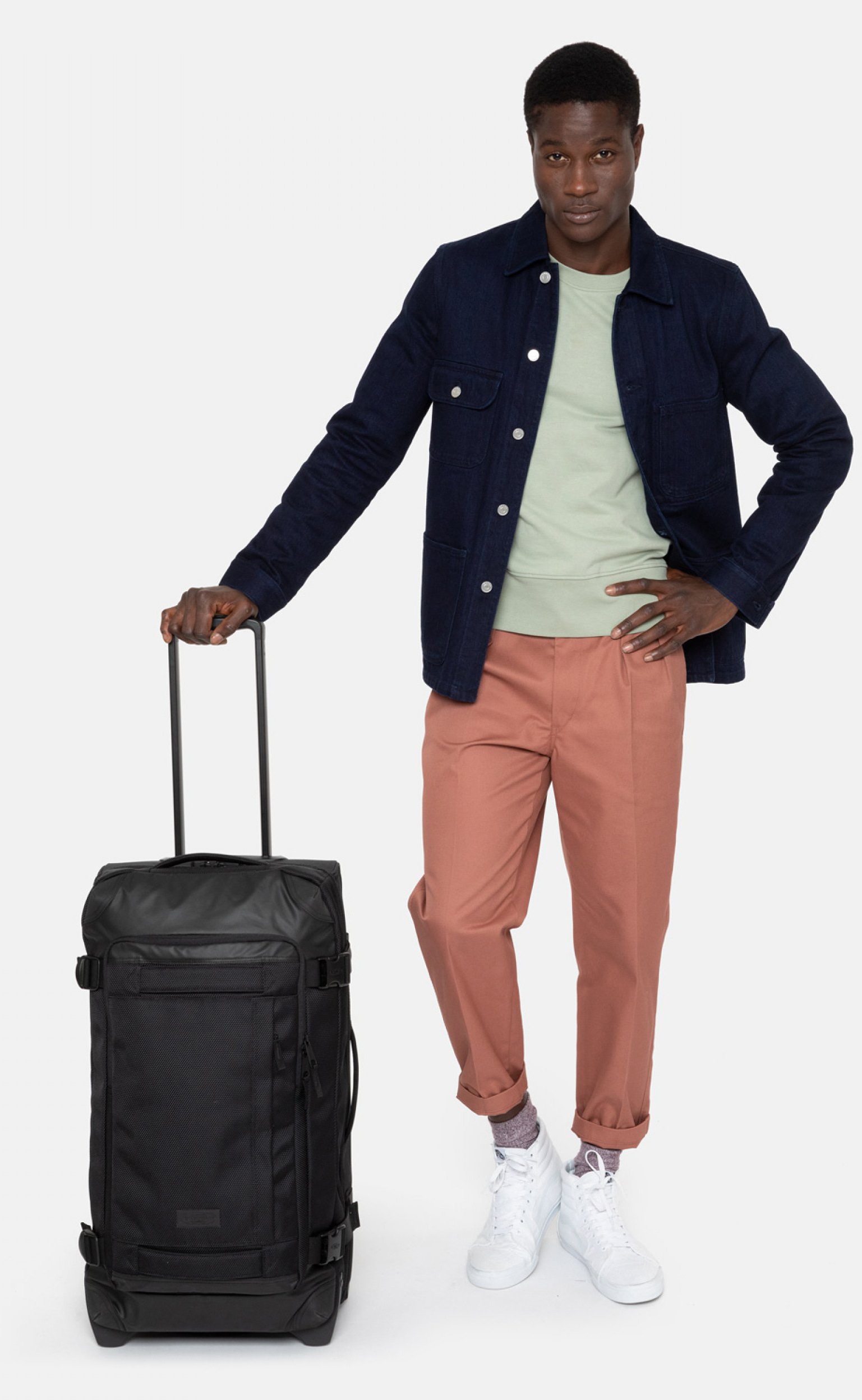 Eastpak Reisetasche "TRANVERZ M" enthält recyceltes Material (Global Recycl günstig online kaufen