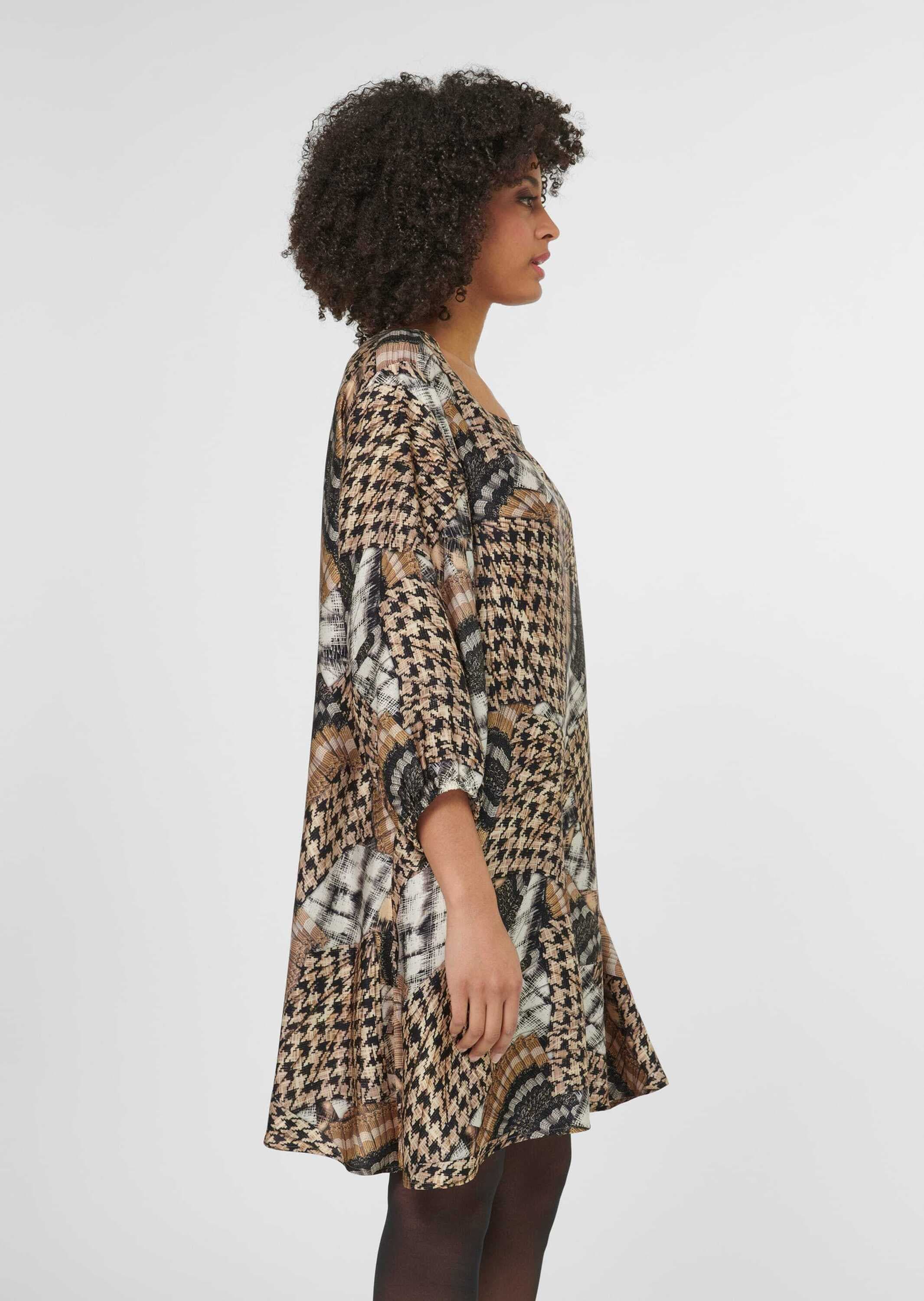 MADELEINE Sommerkleid »Kleid Bedrucktes Kleid in modischer A-Linie«