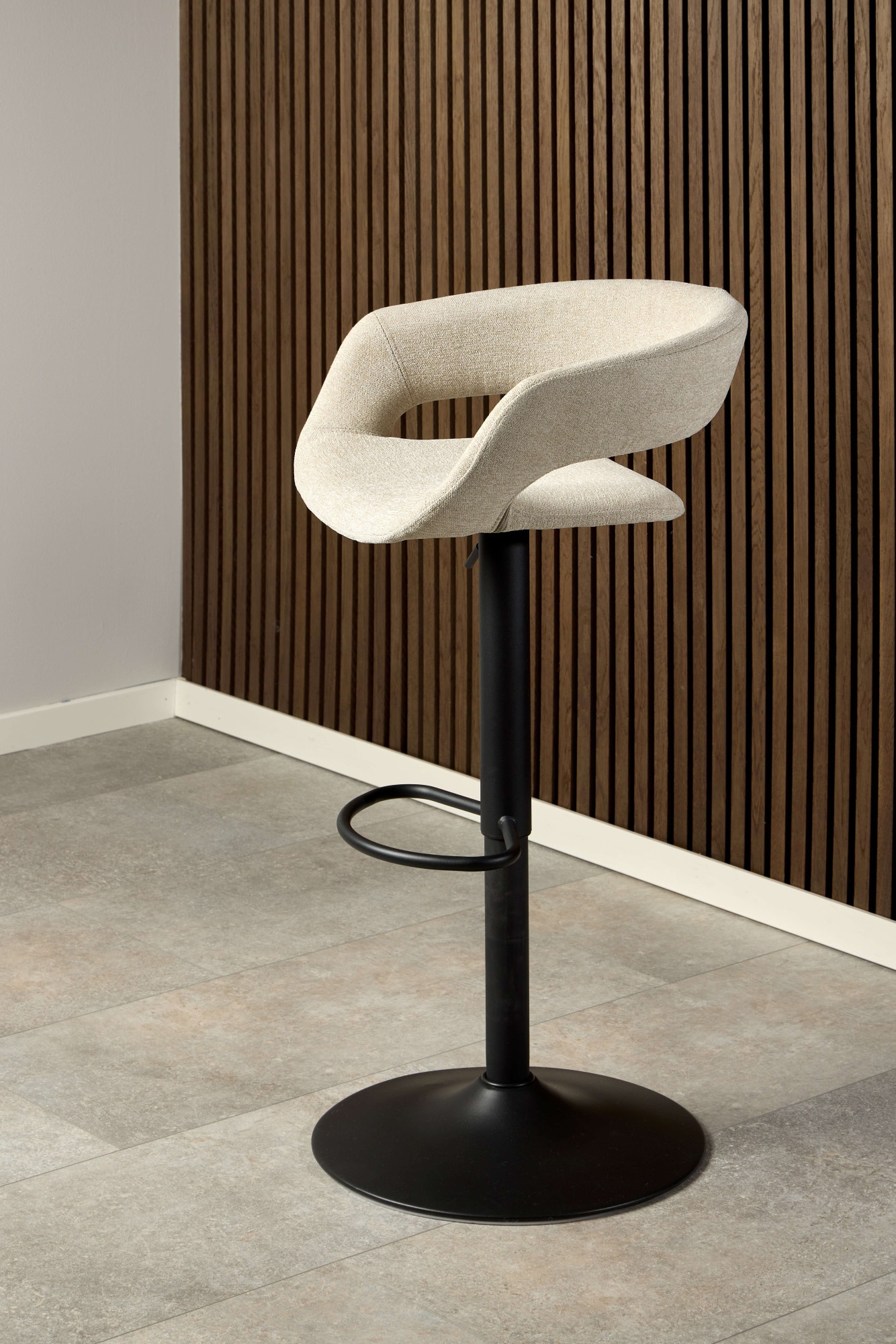 ACTONA GROUP Barhocker »Grace«, (Set, 2 St., 2 stk), Barhocker, Apia sand, Trompete Gestell, mit drehfunktion, 2 stk