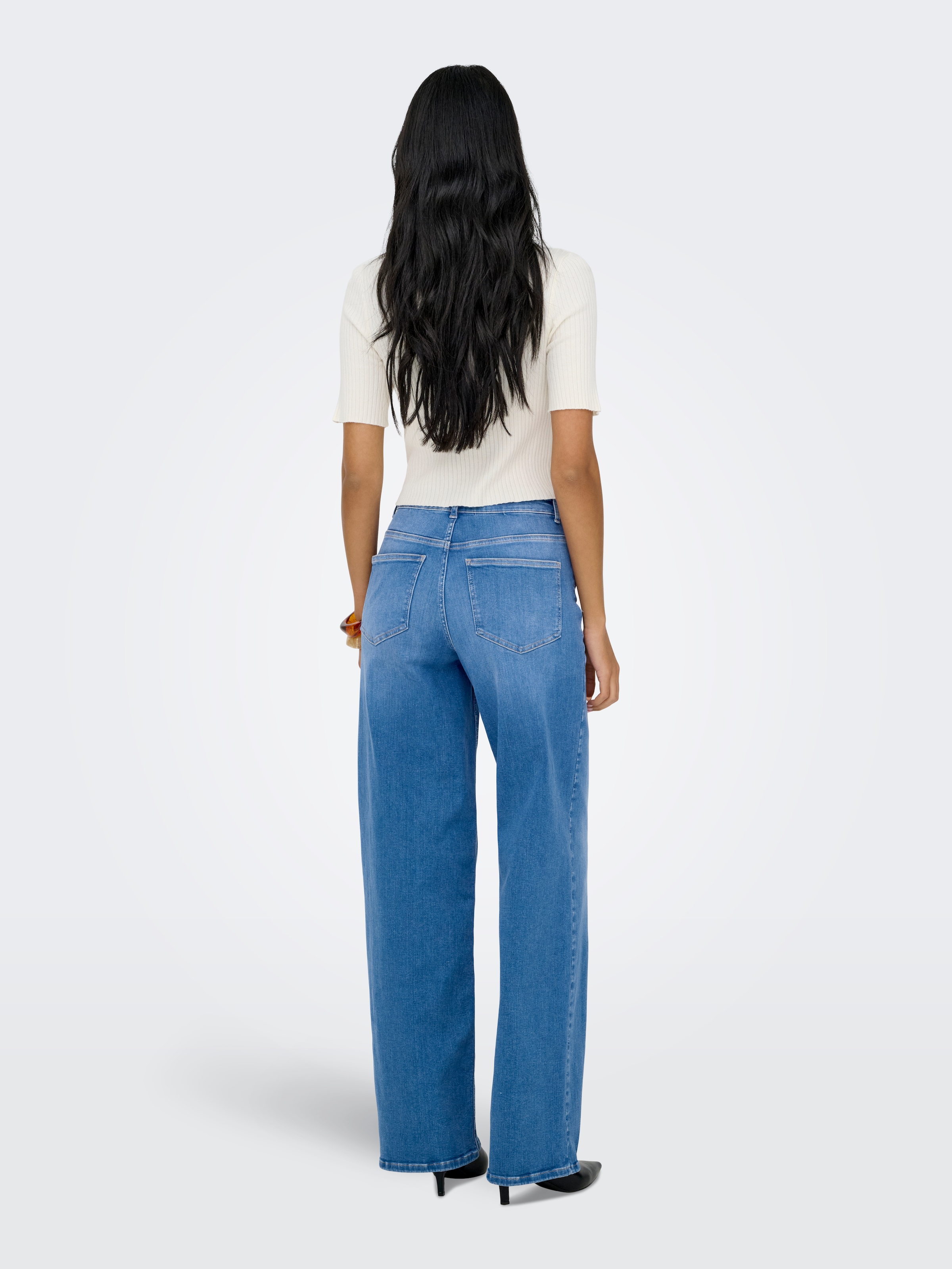 ONLY High-waist-Jeans »ONLMADISON BLUSH HW WIDE DNM REA262 NOOS« hohe Leibhöhe, weites Bein, special bright blue denim