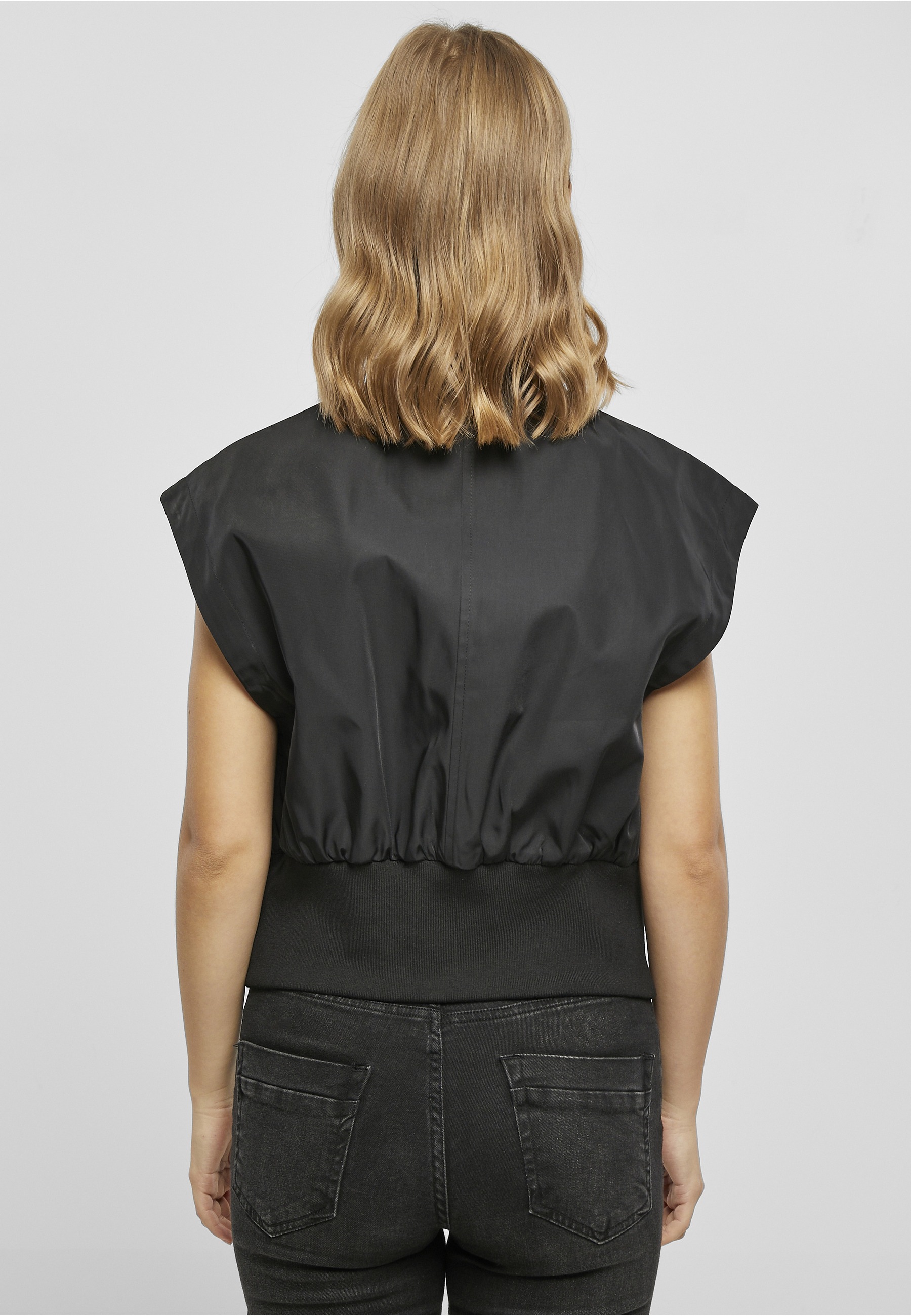 URBAN CLASSICS Steppweste »Urban Classics Damen Ladies Recycled Short Bomber Vest« 1 Stk.