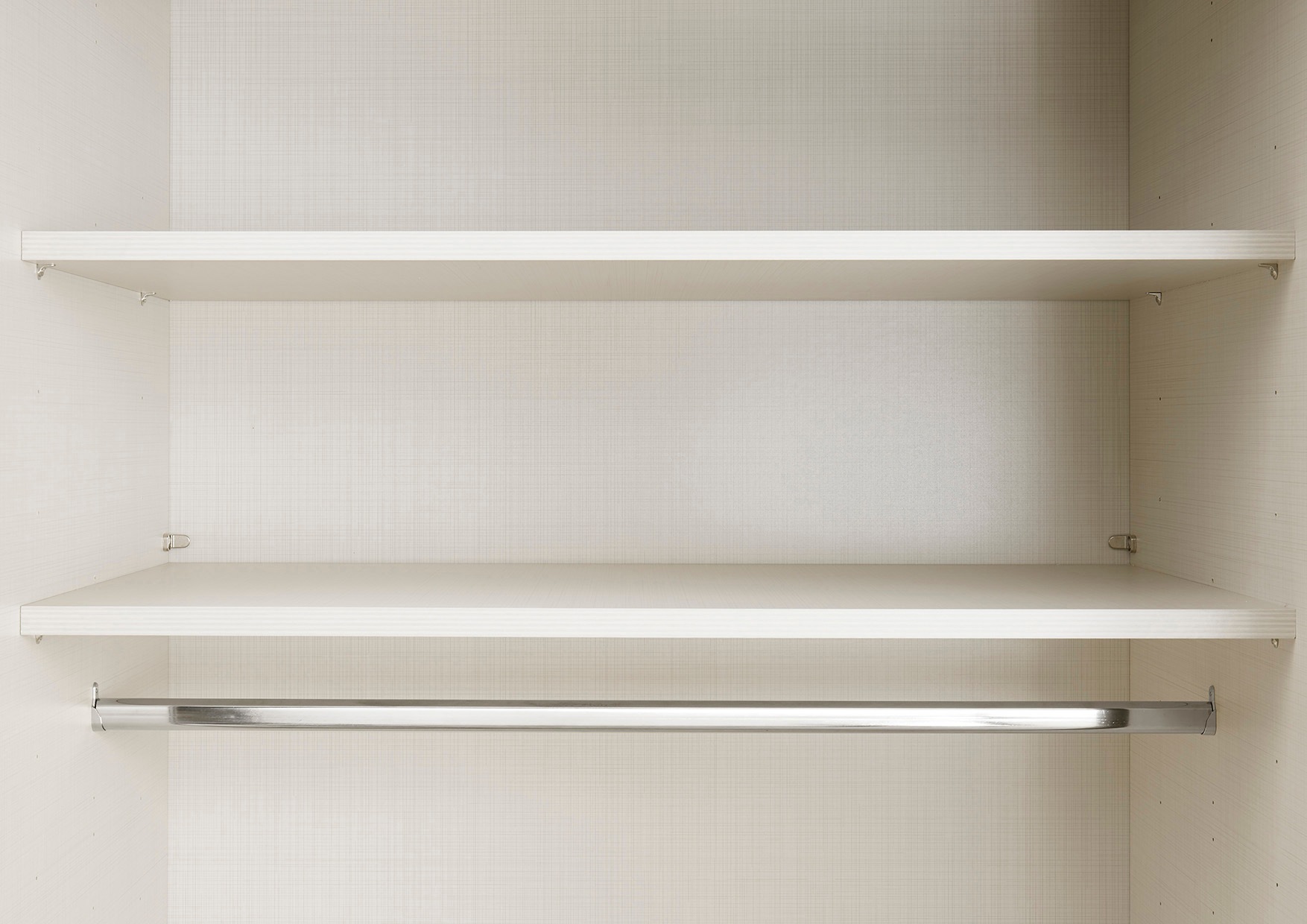 STAUD Schwebetürenschrank »Sinfonie Plus, edles Design in hochwertiger Qualität, Made in Germany«, Mit Spiegeltür und vier verschiedenen Ausstattungsvarianten