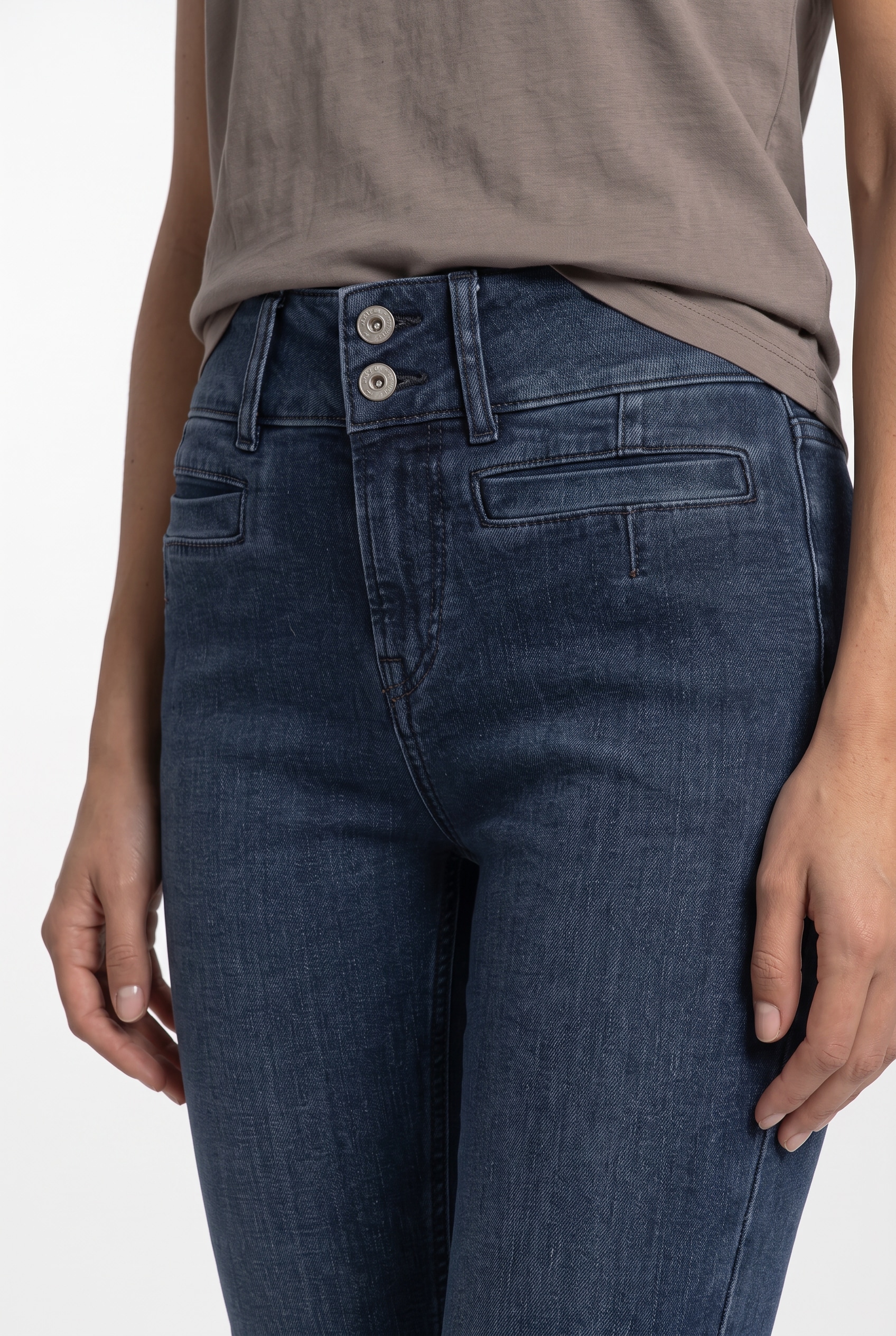 Pepe Jeans Straight-Jeans »BERYL MW« mit doppeltem Knopfverschluss, Mid Waist