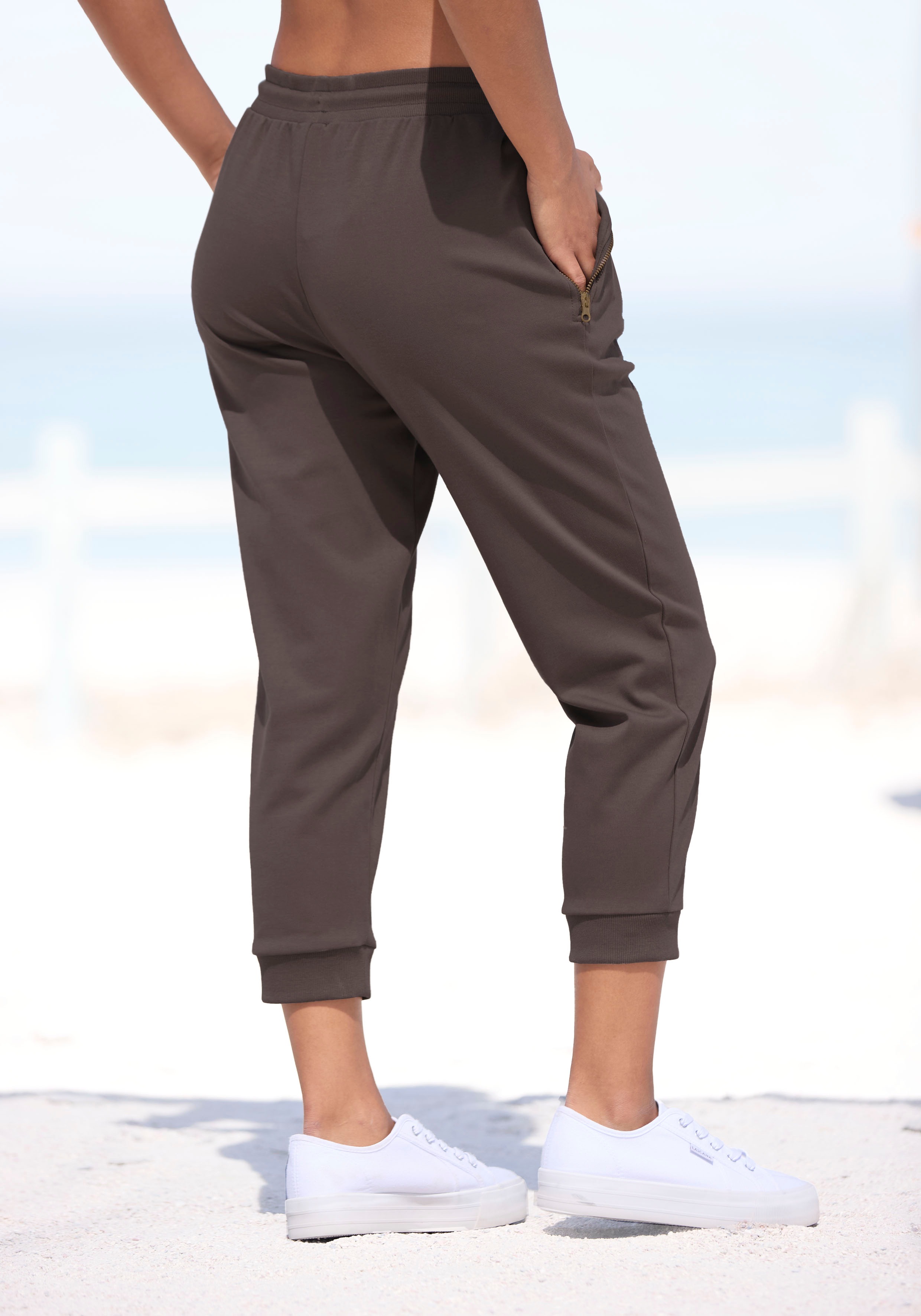 Thumbnail - Venice Beach 7/8-Hose, mit Reißverschlussdetails an den Taschen, bequeme Sweathose