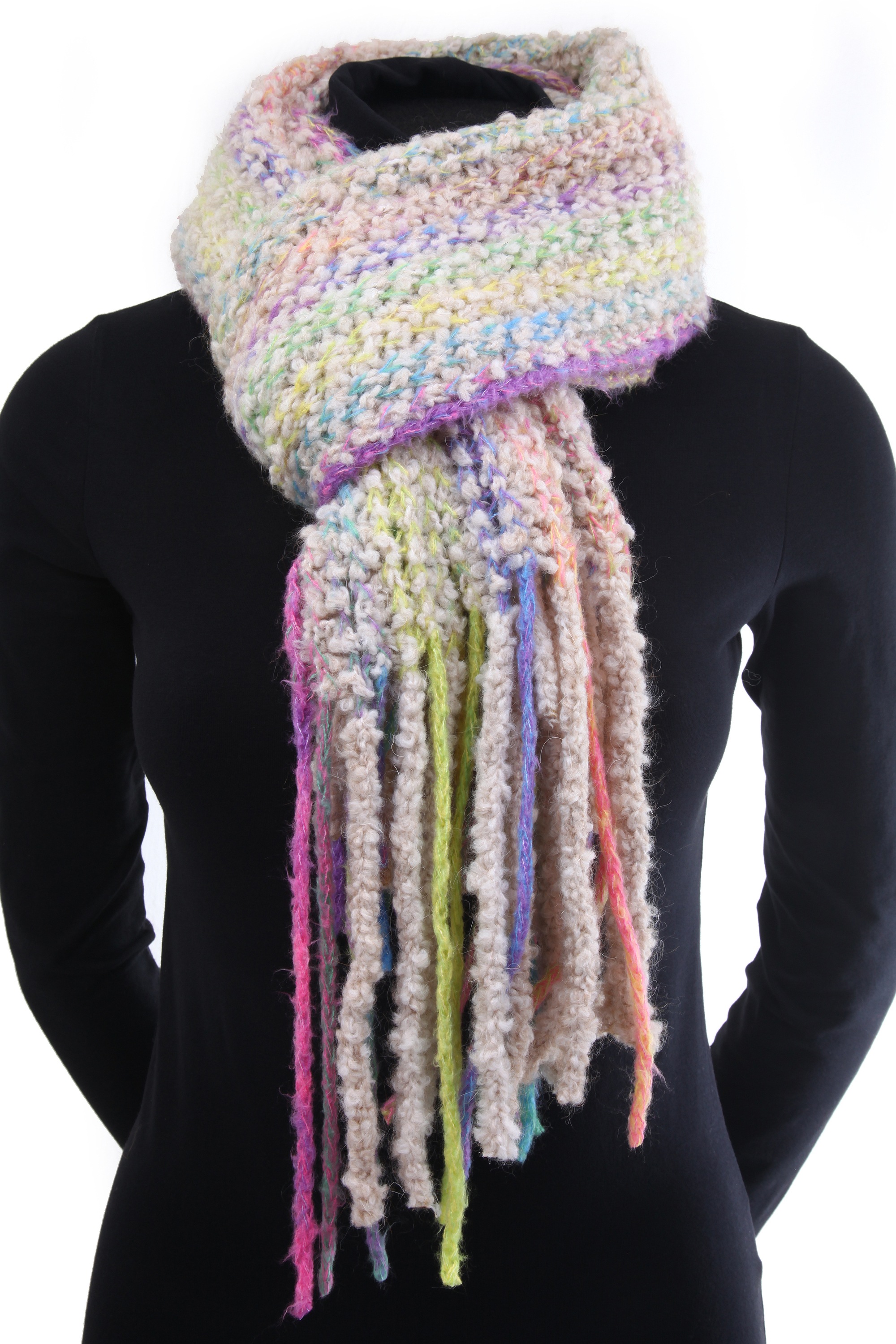 Thumbnail - COLLEZIONE ALESSANDRO Modeschal "Chadia" 1 Stk. tlg. grob gestrickt mit Fransen