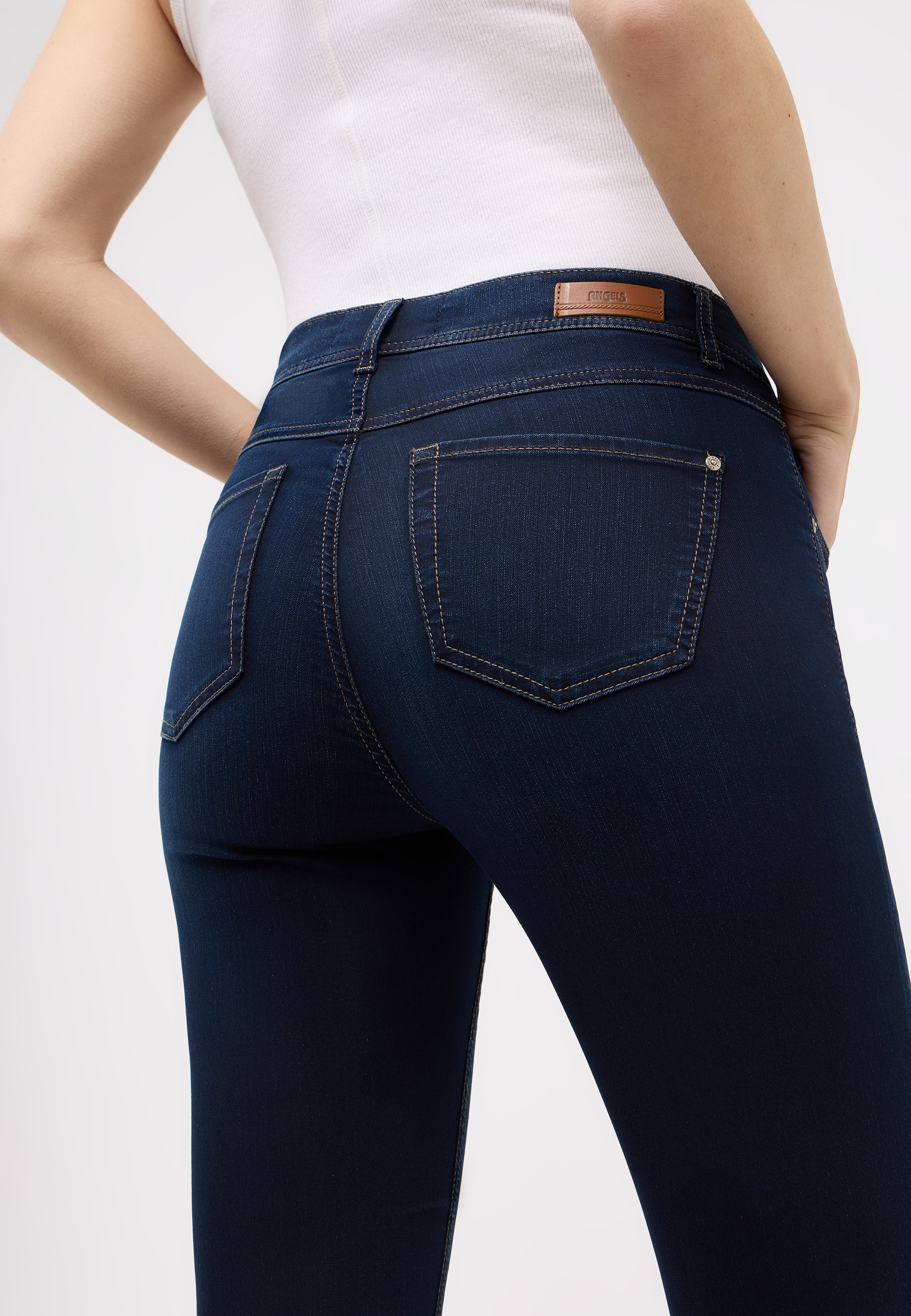 AENGELS Bequeme Jeans »AENGELS Ornella«
