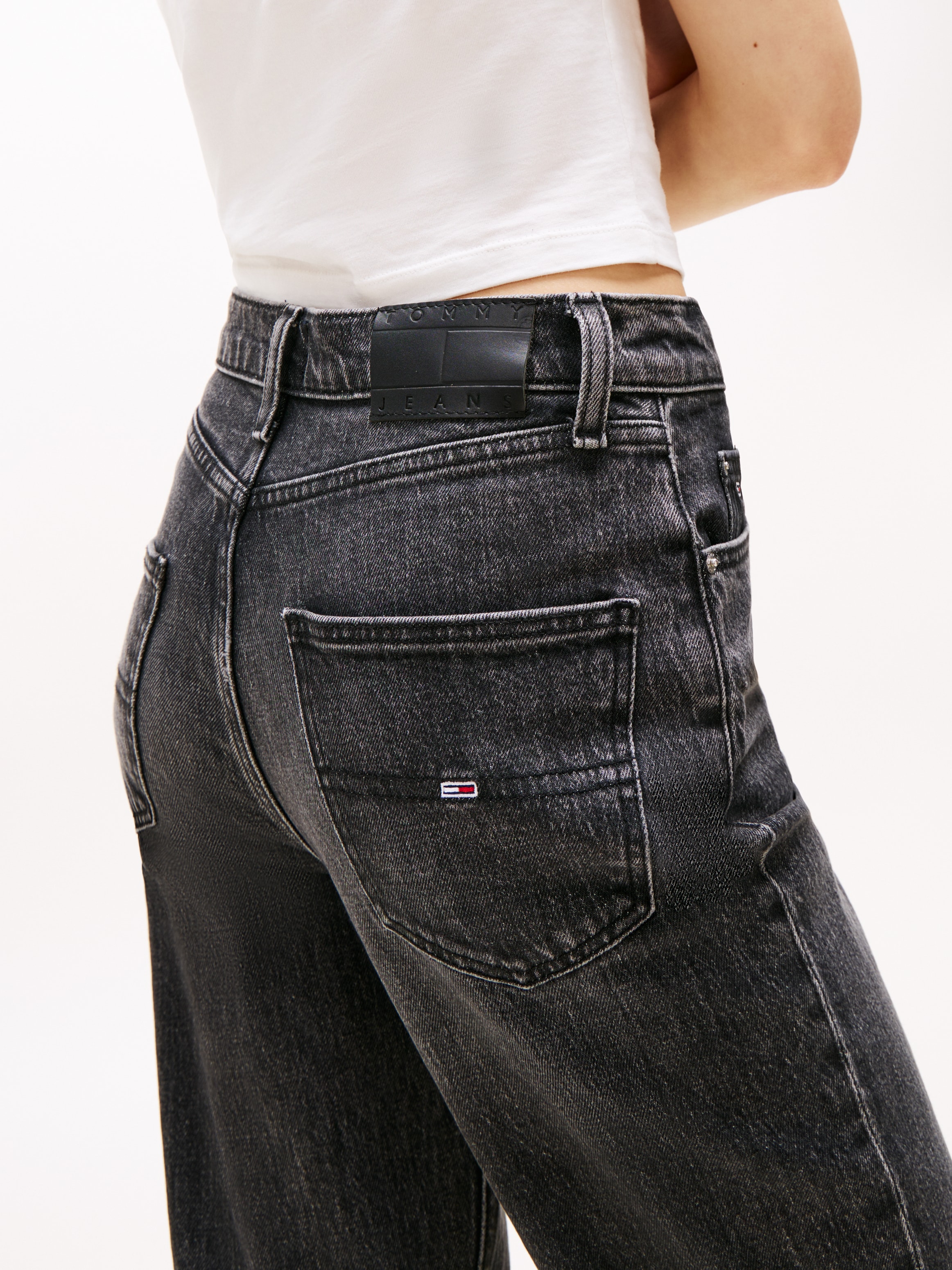 Tommy Jeans Straight-Jeans »LAYLA HR SLIM STR«, in Knöchellänge