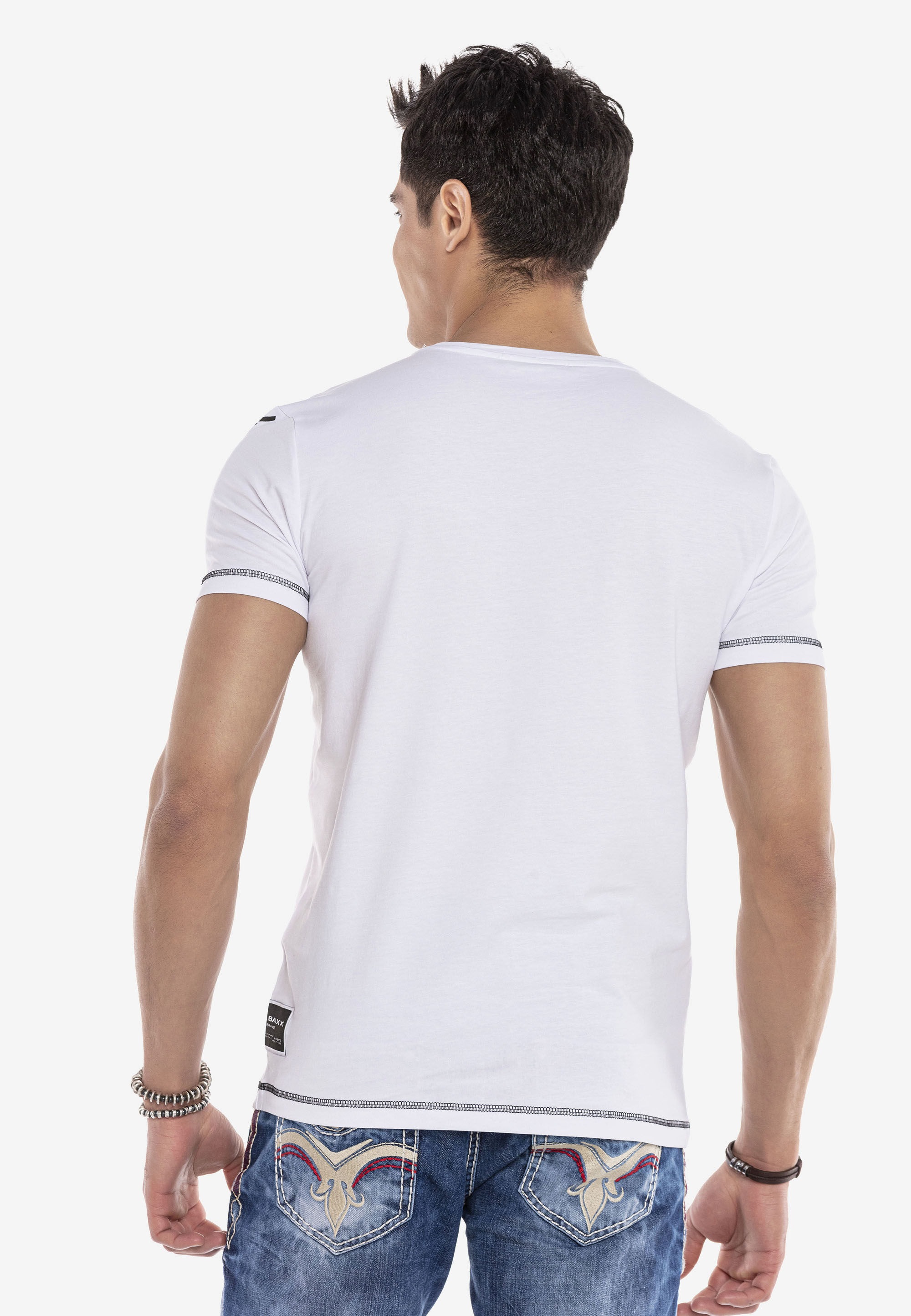 Cipo & Baxx T-Shirt »T-Shirt«, mit trendigem Frontprint als Highlight