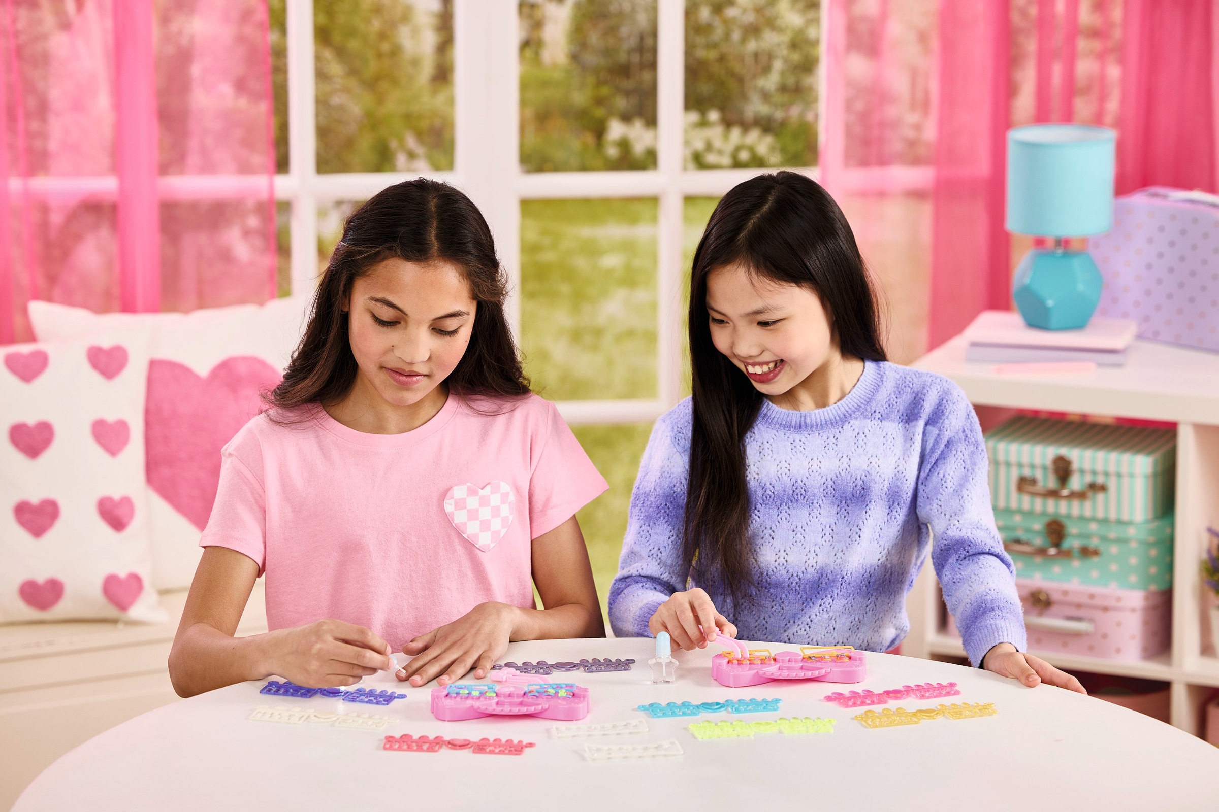 Aquabeads Kreativset »Barbie Nagelstudio«