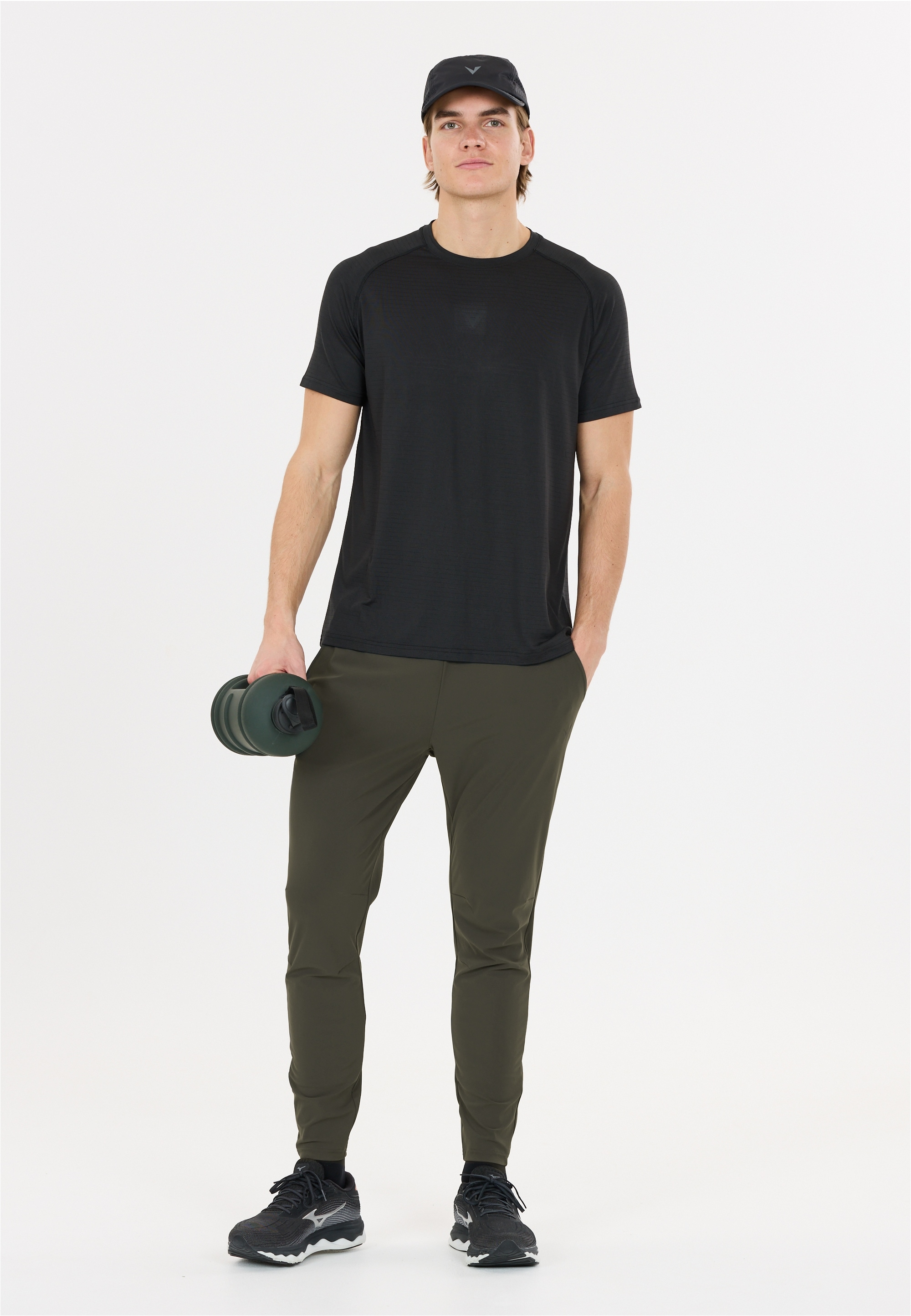 Virtus Sporthose "Alonso V2" mit 4-Wege-Stretch und Keep-Dry-Funktion