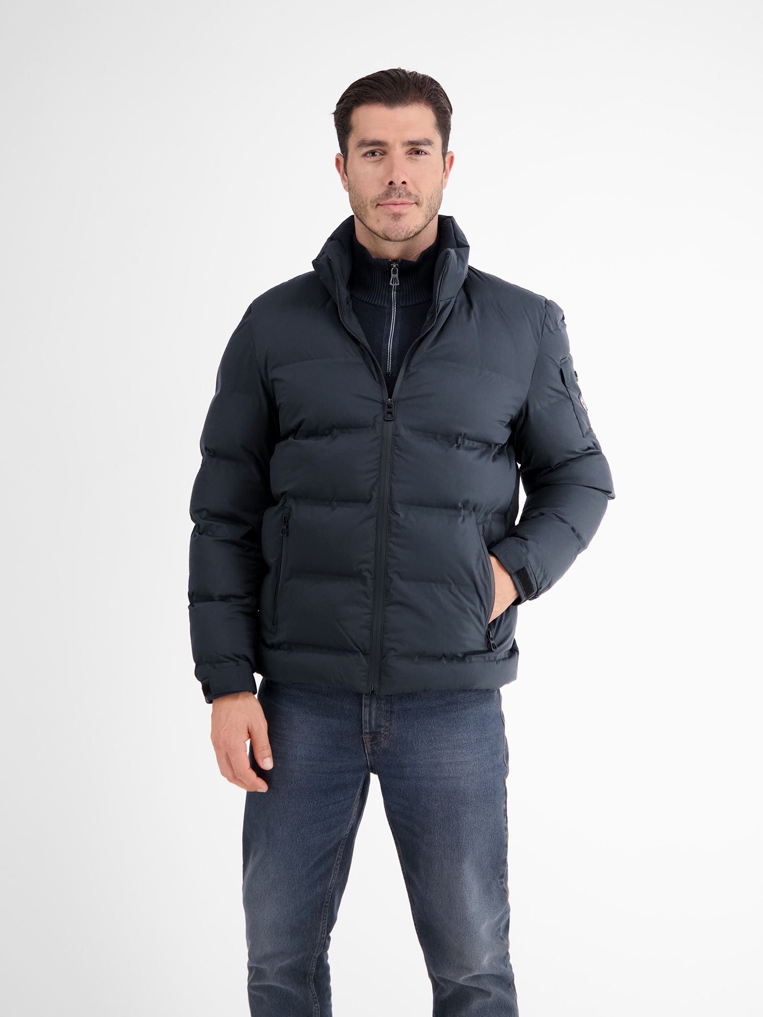 LERROS Steppjacke »LERROS Warm gefütterter Steppblouson mit versteckter Kapuze«, mit Kapuze, Wasser- und windabweisend, atmungsaktiv