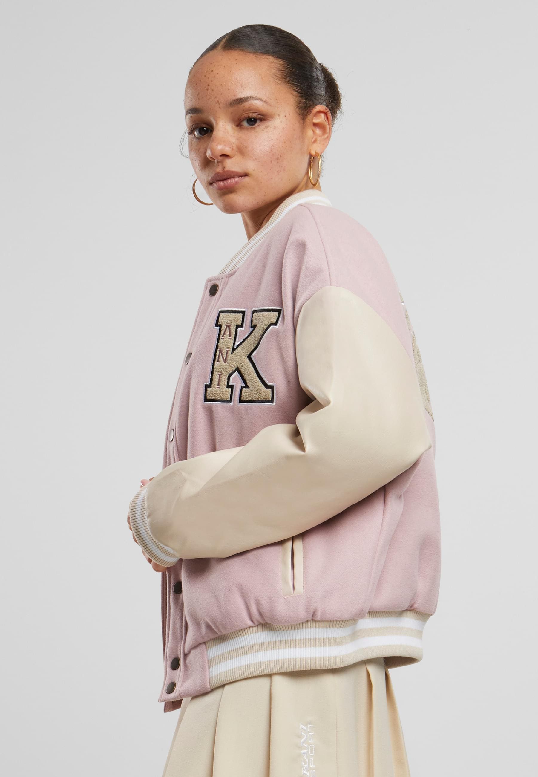Karl Kani Collegejacke »Karl Kani Karl Kani Retro Patch Star Logo OS College Jacket«, (1 St.), ohne Kapuze