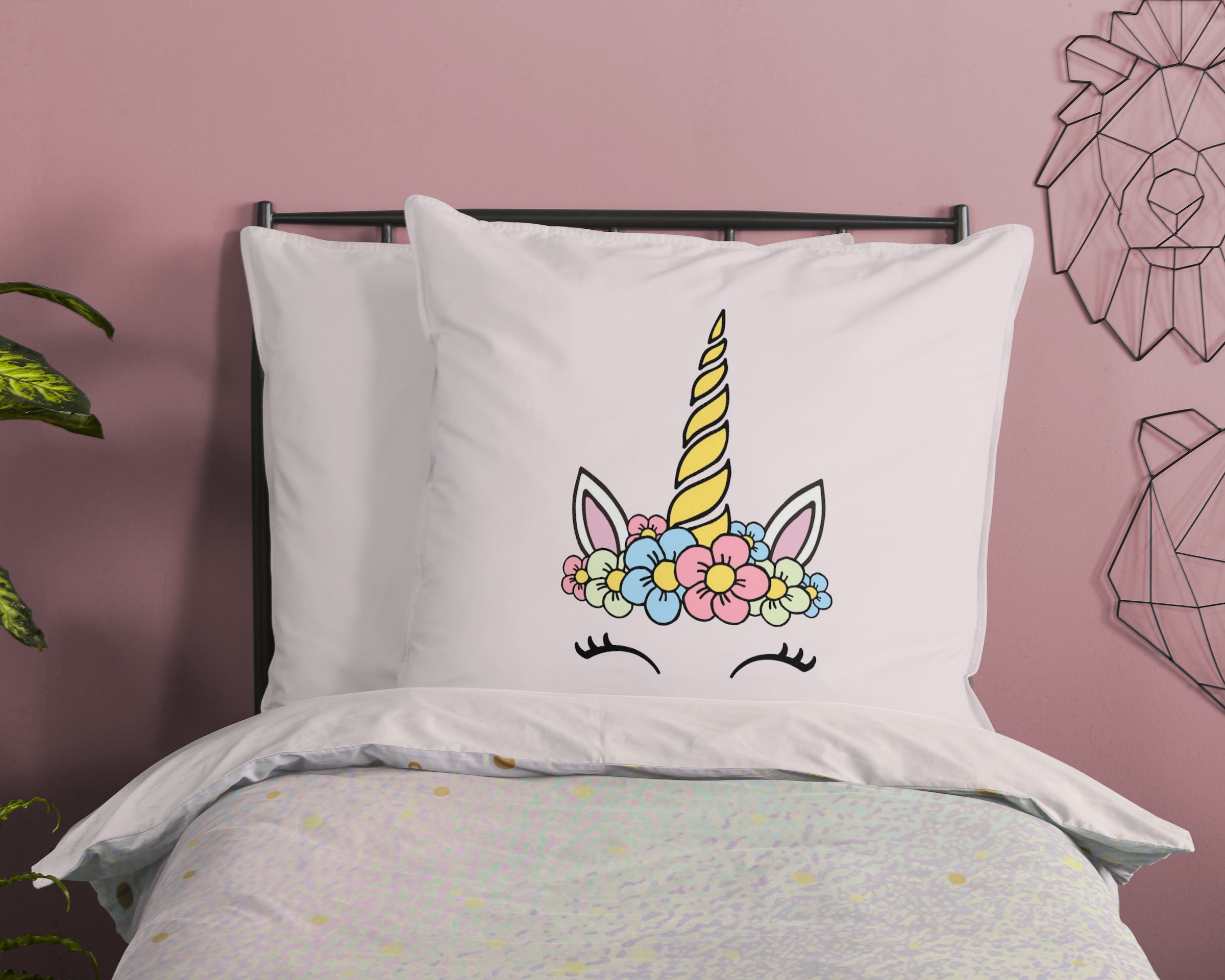 PURE luxury collection Kinderbettwäsche »Mandy«, Mikrofaser, 135x200, pflegeleicht, Wende, Mädchen, Einhorn, Regenbogen
