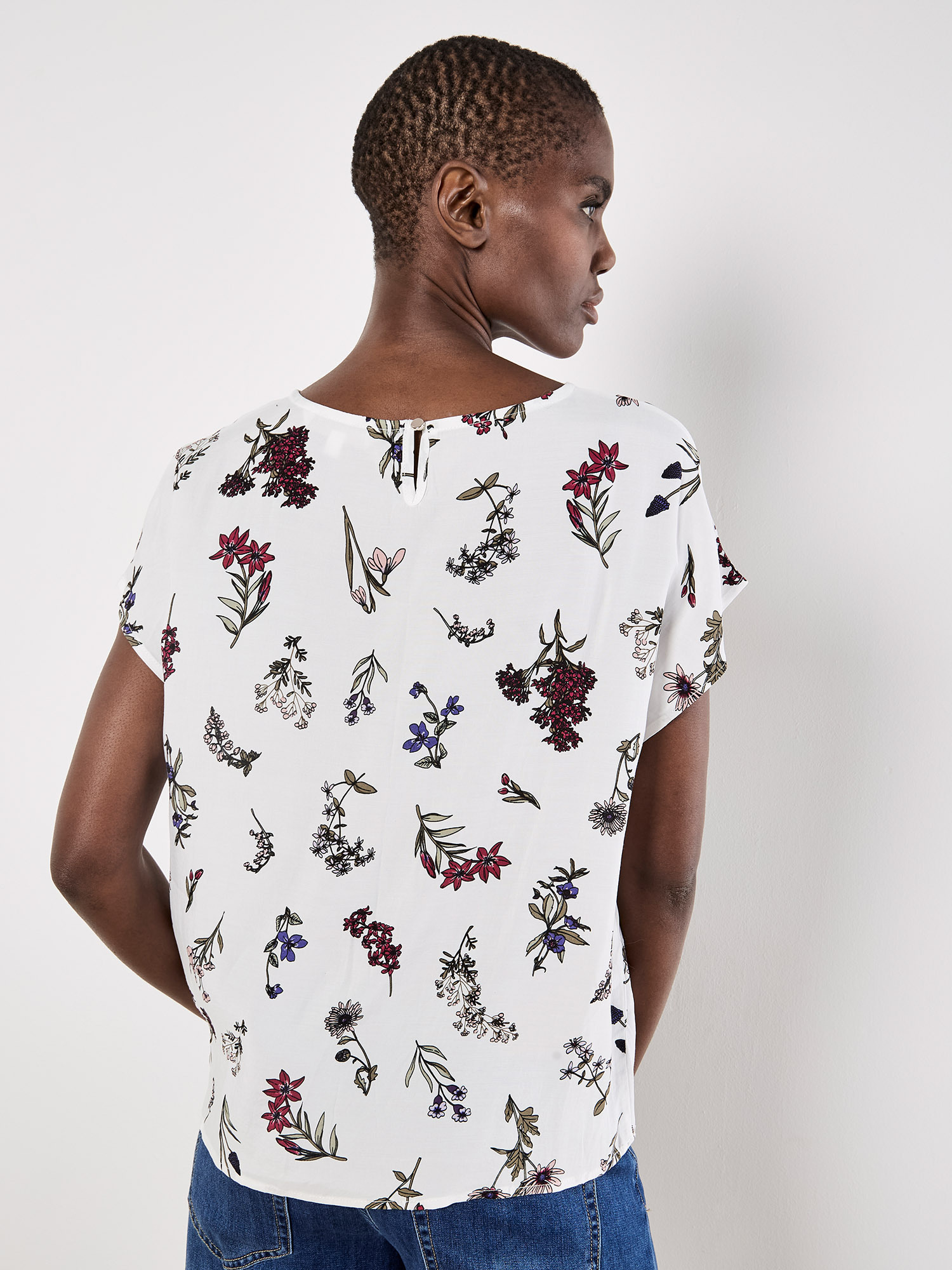Apricot T-Shirt "T-shirt"