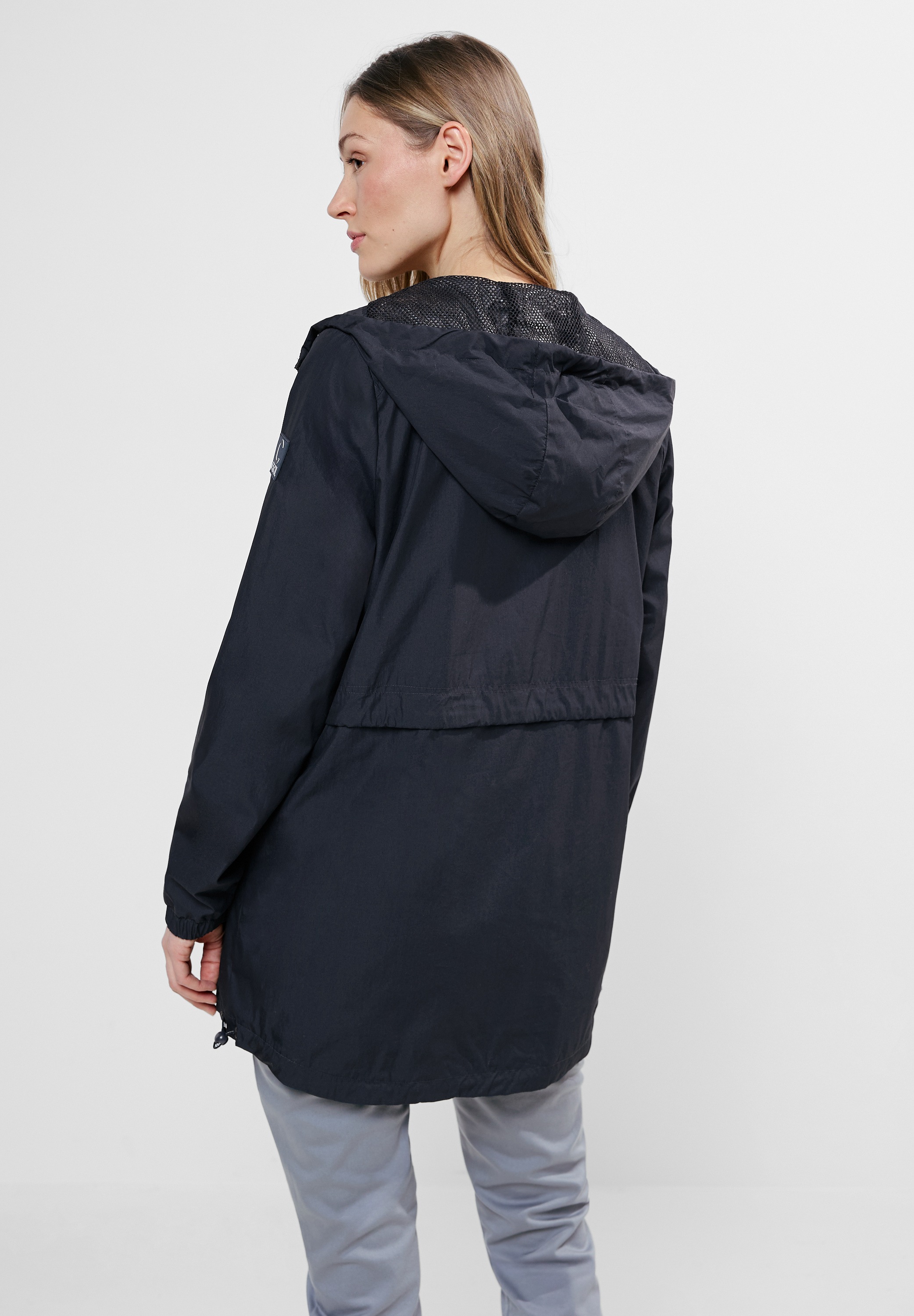 Cecil Trenchcoat, mit Kapuze