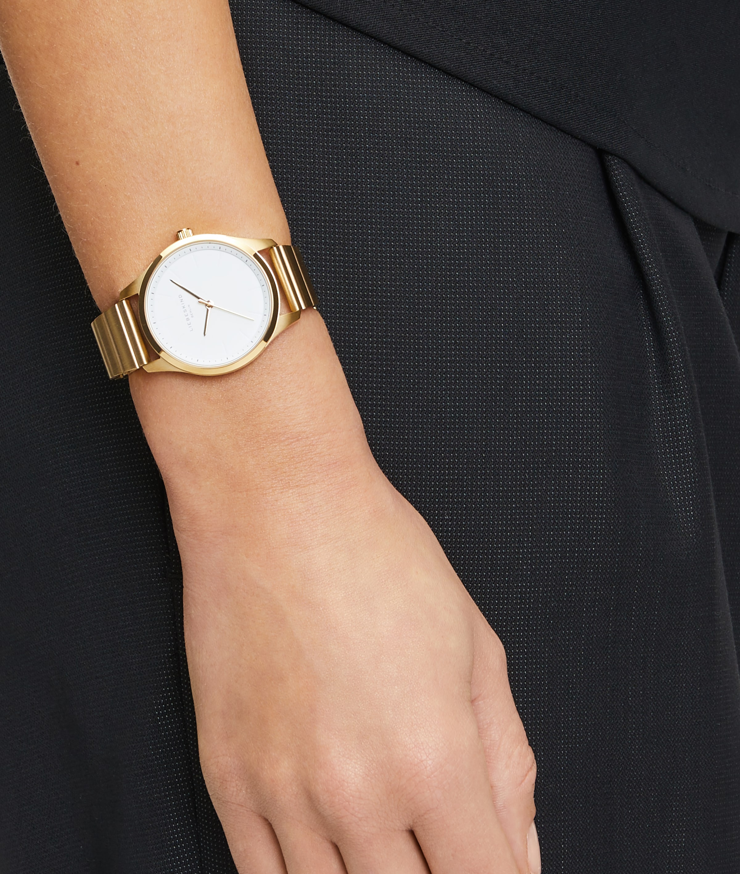 Liebeskind Berlin Quarzuhr »Basic Staples«, Armbanduhr, Damenuhr, Edelstahlarmband, analog