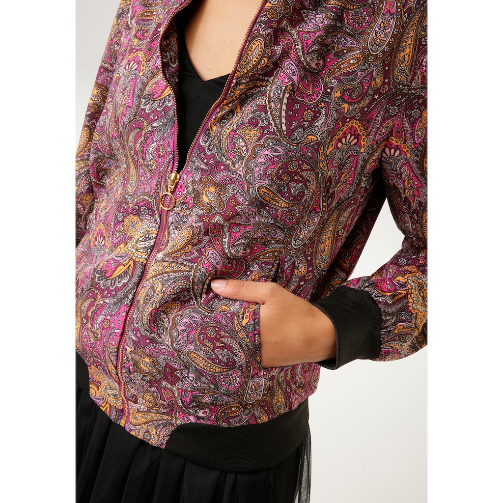 Aniston CASUAL Blouson, mit farbharmonischem, verspieltem Paisley-Muster - NEUE KOLLEKTION