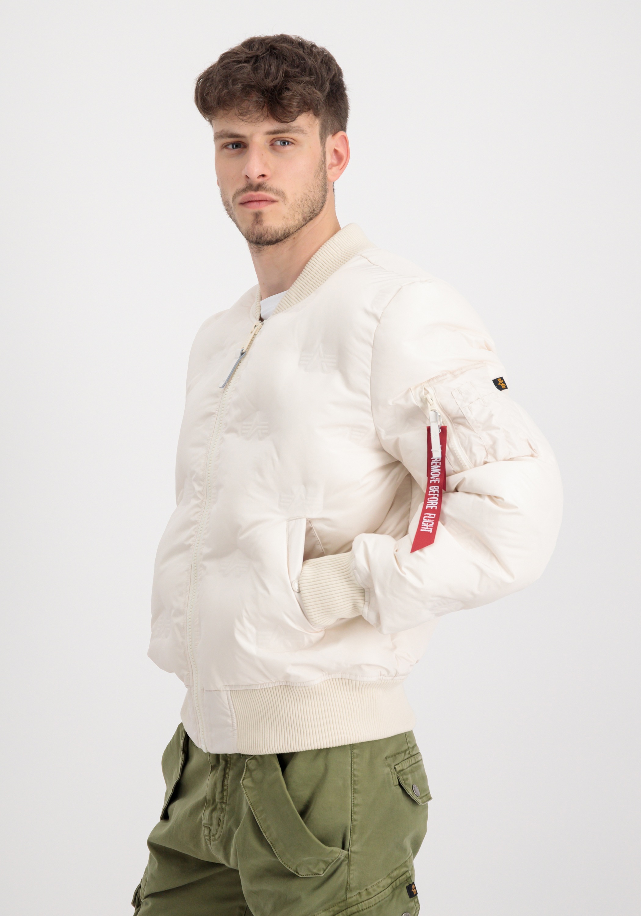 Thumbnail - Alpha Industries Winterjacke "MA-1 Emb. Logo Puffer"