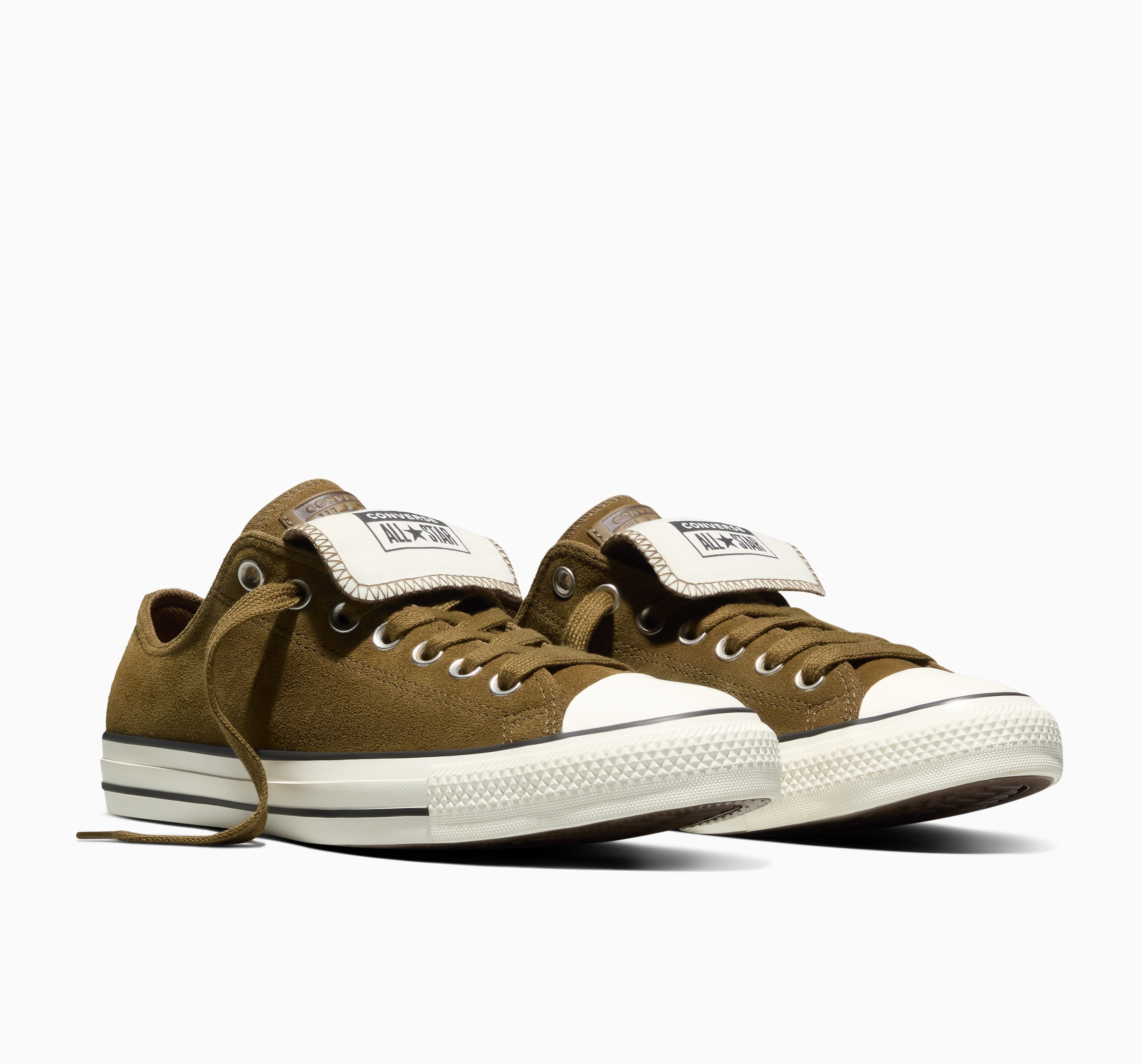 Converse Sneaker "CHUCK TAYLOR ALL STAR SUEDE" aus Wildleder, zweifarbige Laces