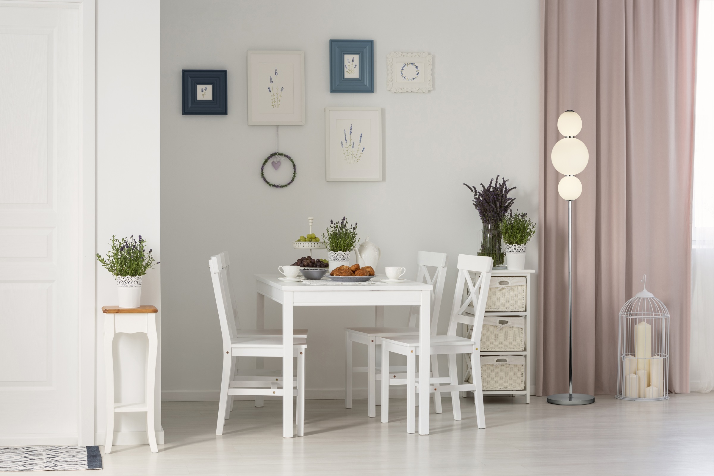 Searchlight Stehlampe »Snowball 3Lt Floor Lamp - Chrome Metal & Opal Glass Shade« LED-Modul 1 Stk. Warmweiß