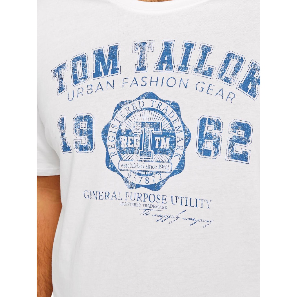 Herrenmode Shirts TOM TAILOR PLUS T-Shirt, mit auffälligem Logoprint weiß
