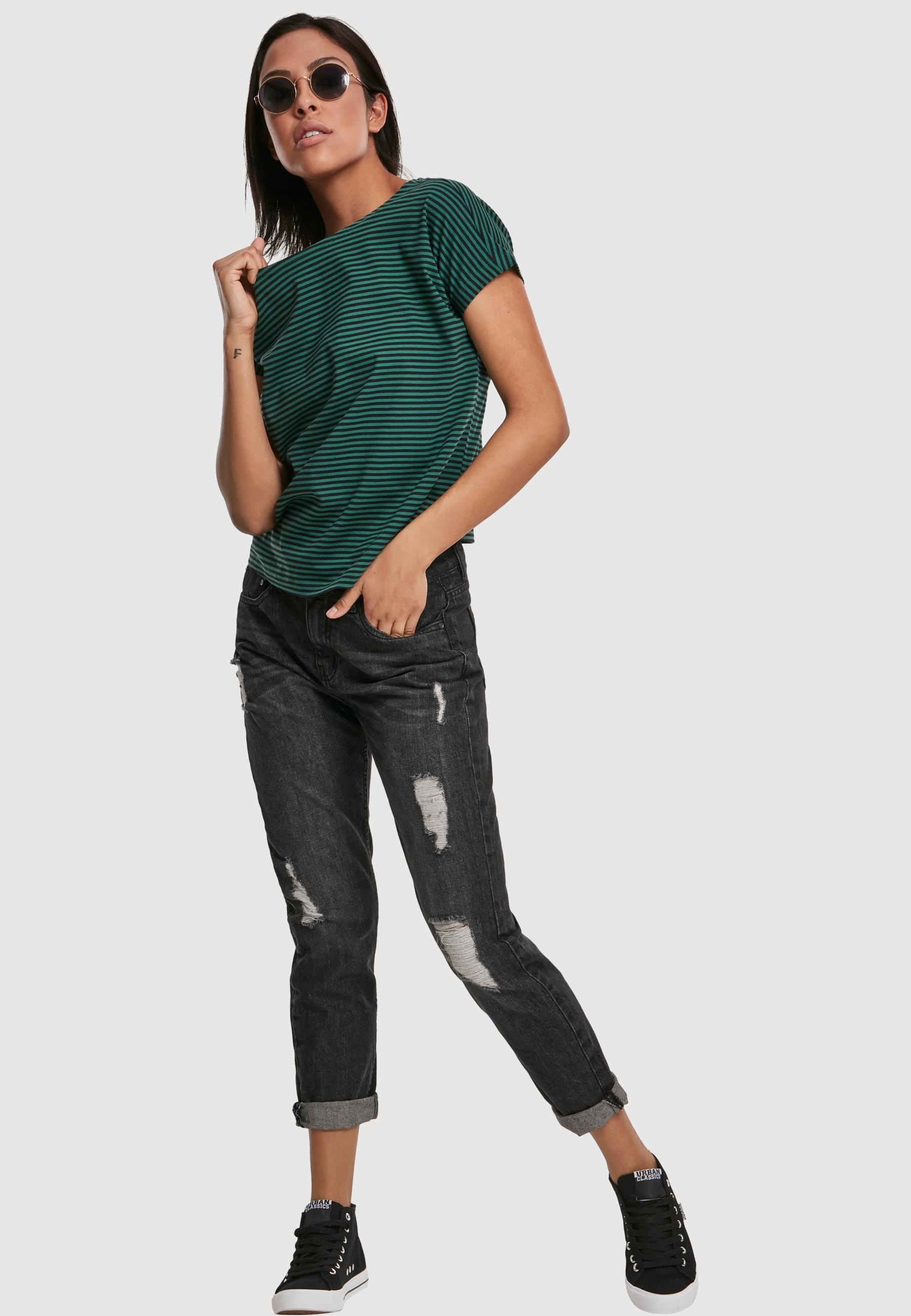 URBAN CLASSICS Kurzarmshirt »Urban Classics Damen Ladies Yarn Dyed Baby Stripe Tee«, (1 tlg.)