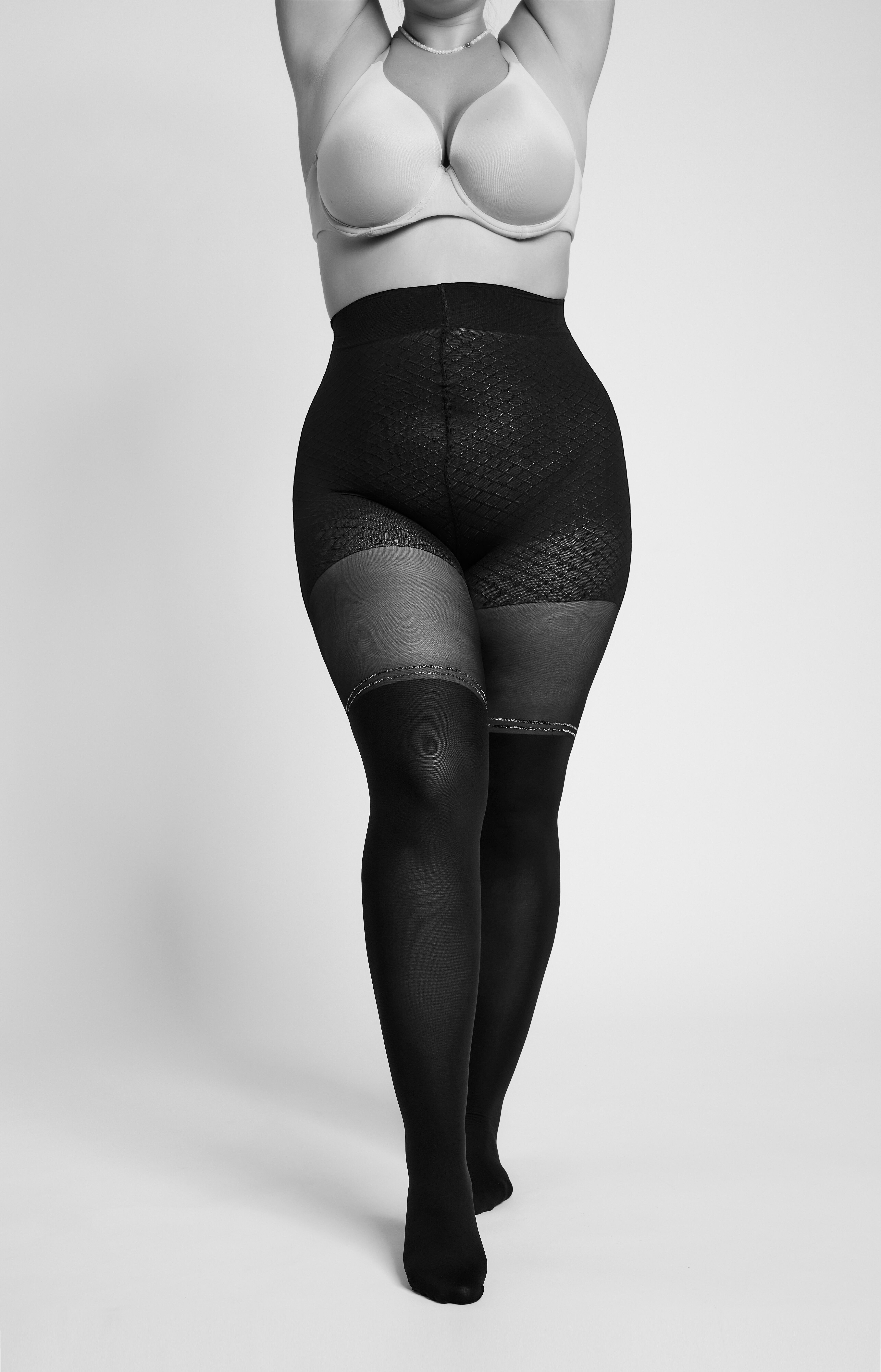 Camano Overknee-Strumpfhose "fine curvy" 70 DEN DEN 70/30, Glitzerstreifen, Curvy-Tights