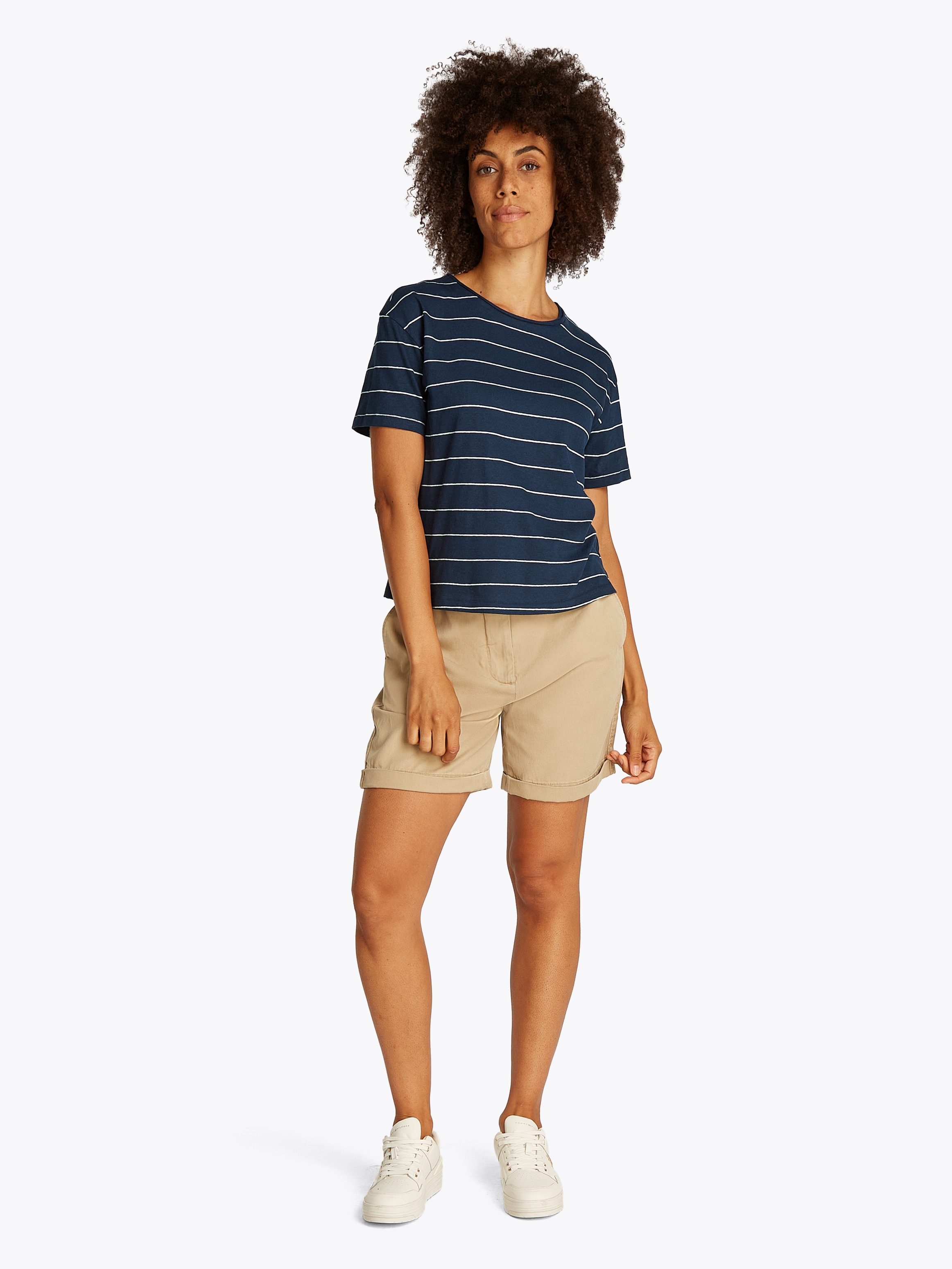 Tommy Hilfiger Kurzarmshirt »MODERN CO LINEN C-NK SS«, mit Streifenmuster,kühlendes Premium Leinen