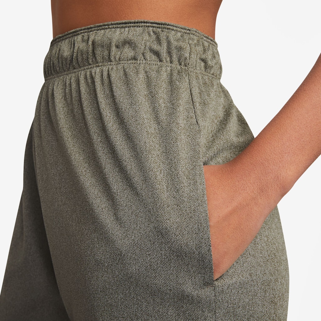 Nike Trainingsshorts »DRI-FIT ATTACK WOMEN'S MID-RISE UNLINED SHORTS«