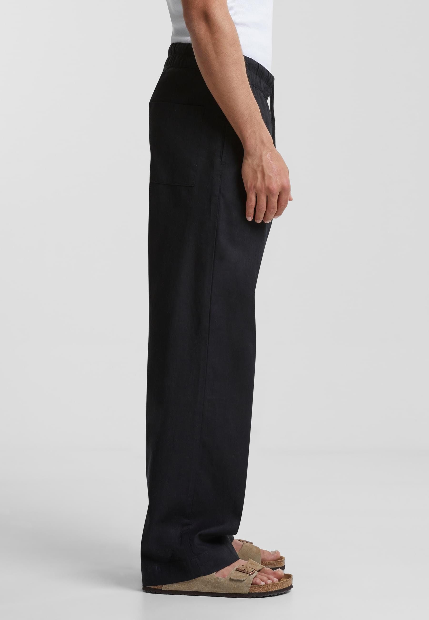 URBAN CLASSICS Stoffhose »Urban Classics Herren Loose Cotton Linen Pants«, (1 tlg.)