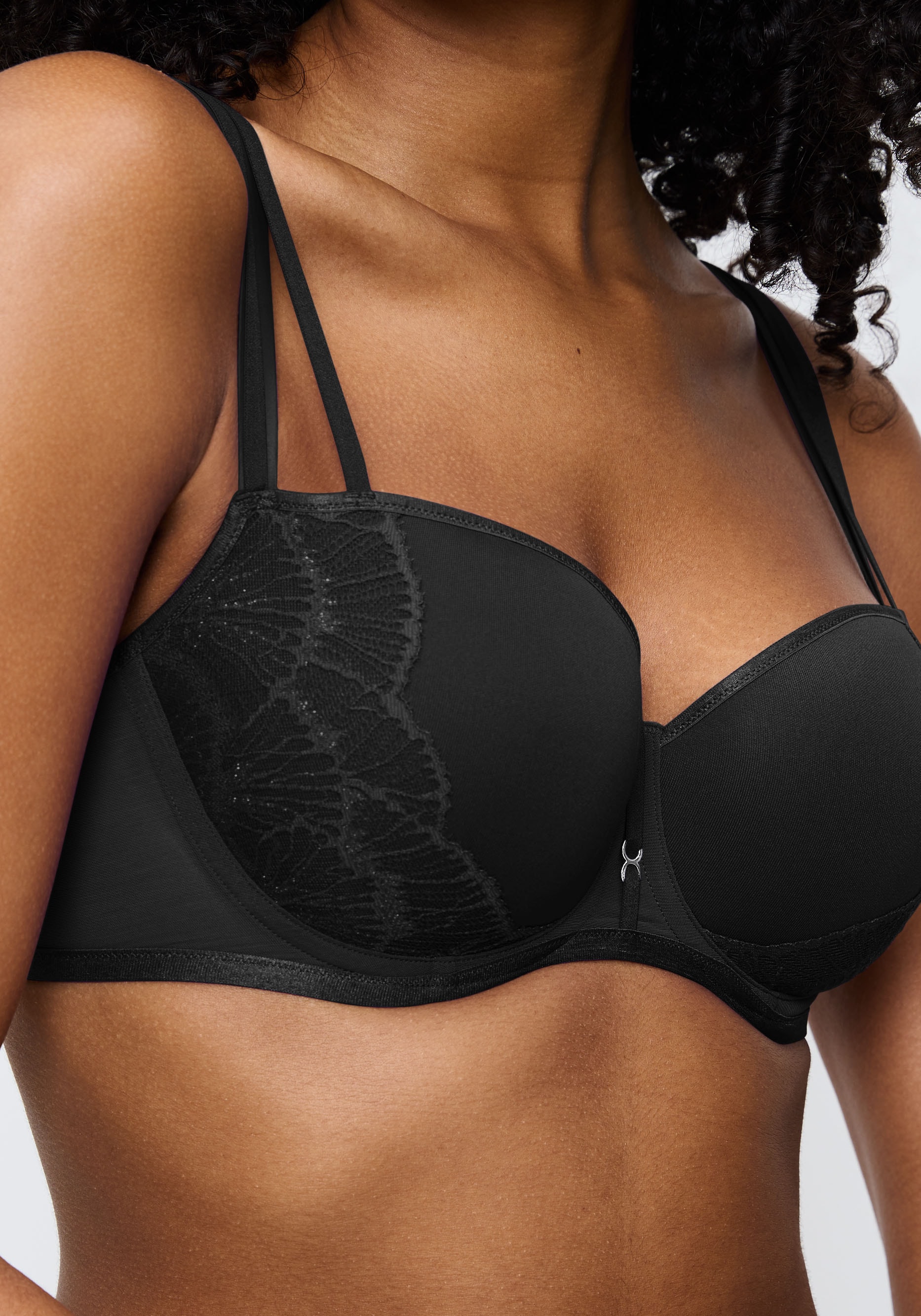 Triumph Balconette-BH »Palina Moonlight Kiss«, leicht, gefütterte Spacer-Cups, Spitze, Glitzergarn