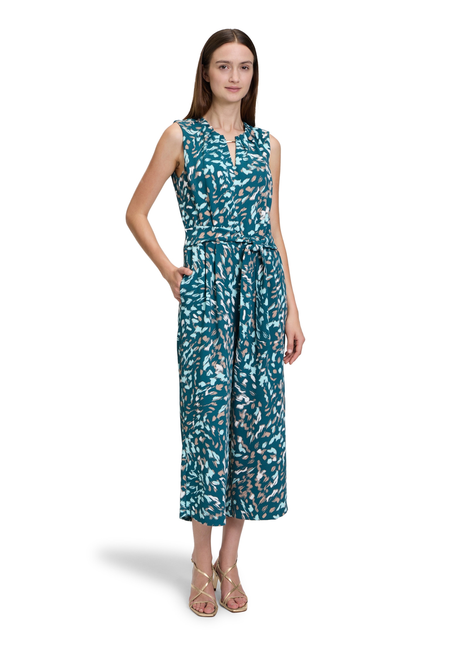 Betty&Co Overall "Betty & Co Damen Jumpsuit ohne Arm", (1 tlg.), Falten günstig online kaufen