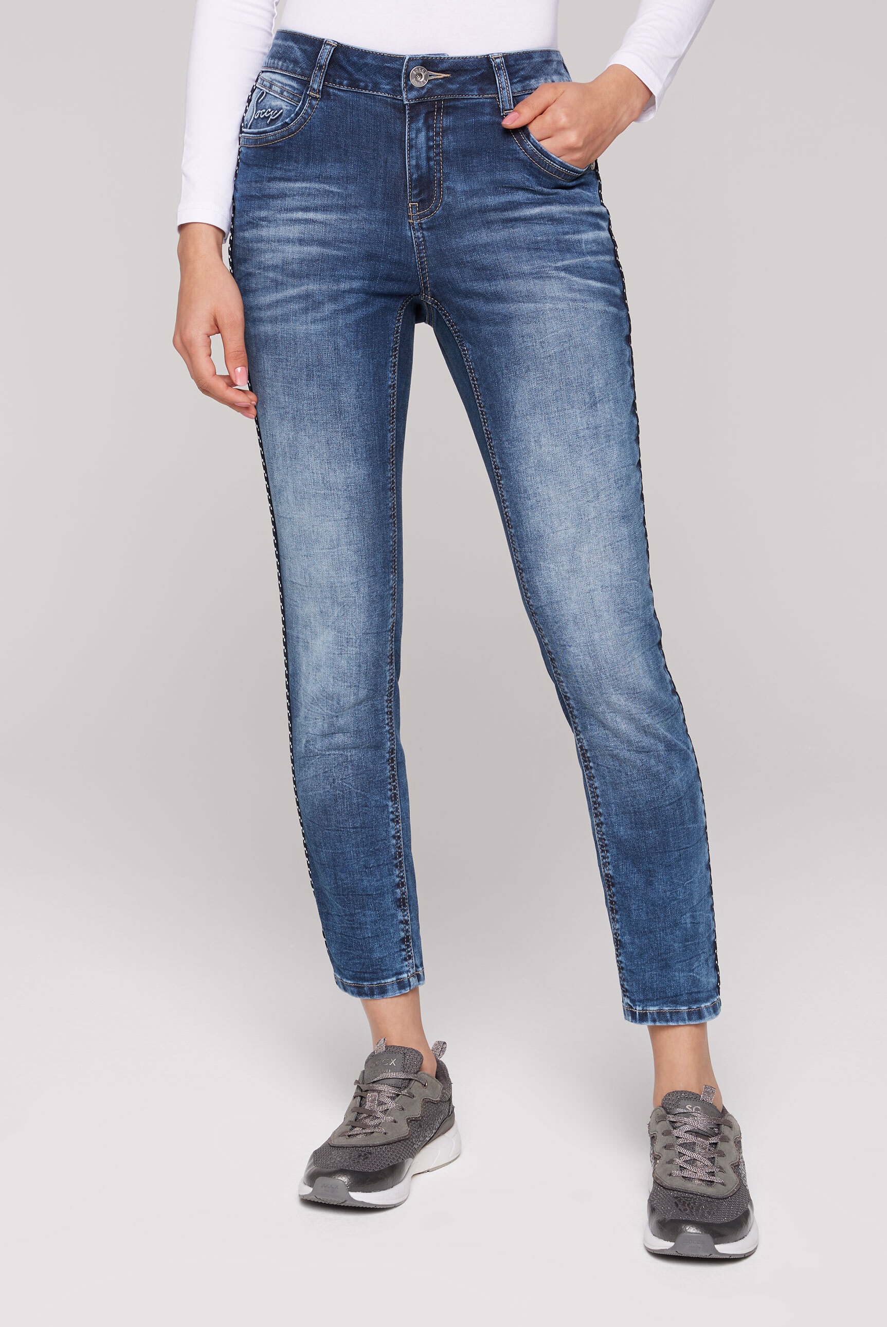 SOCCX Regular-fit-Jeans, mit Vintage-Waschung